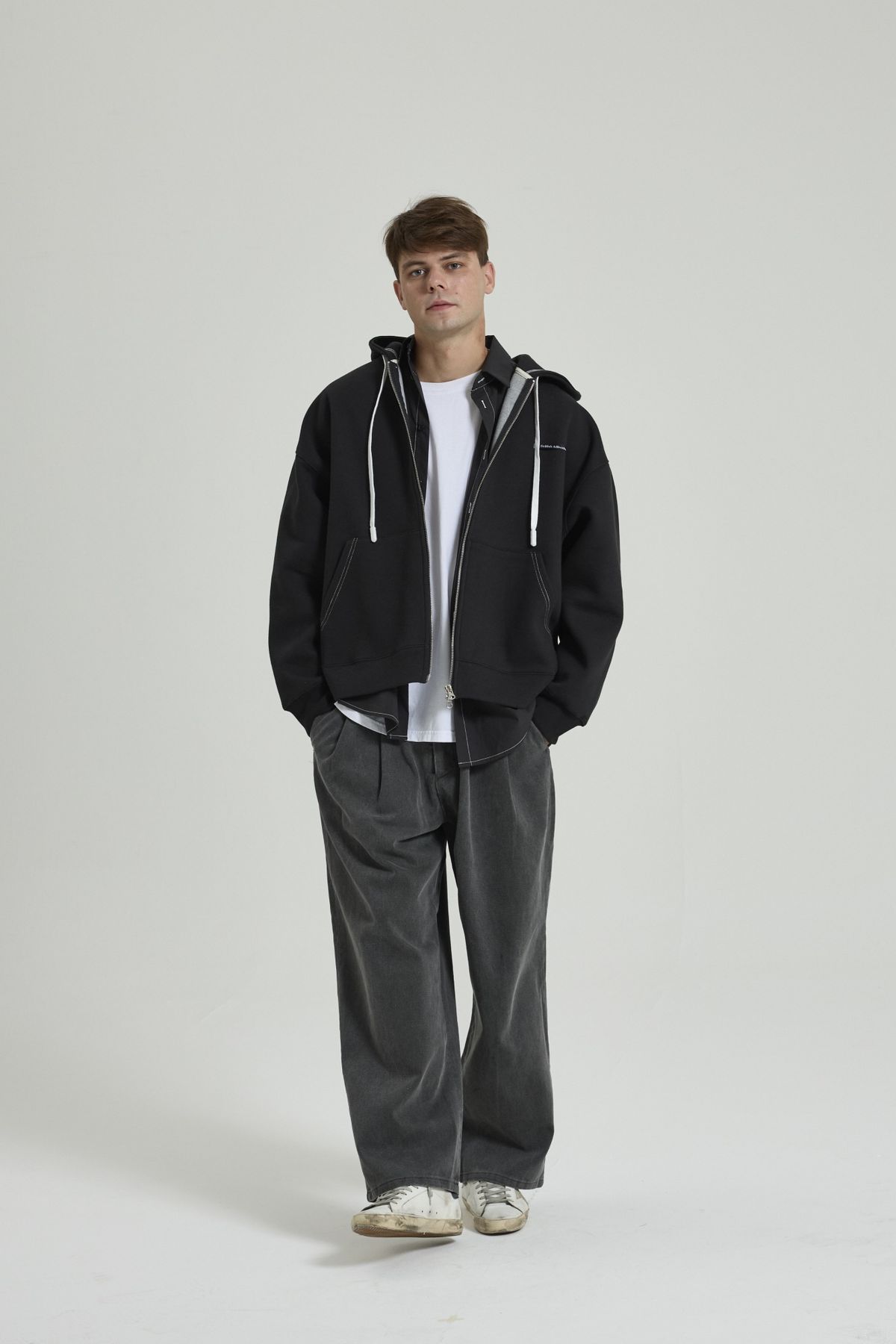 셀피시어펙션(SELFISHAFFECTION) Contrast Color Oversized Zip-Up Hoodie (Black)