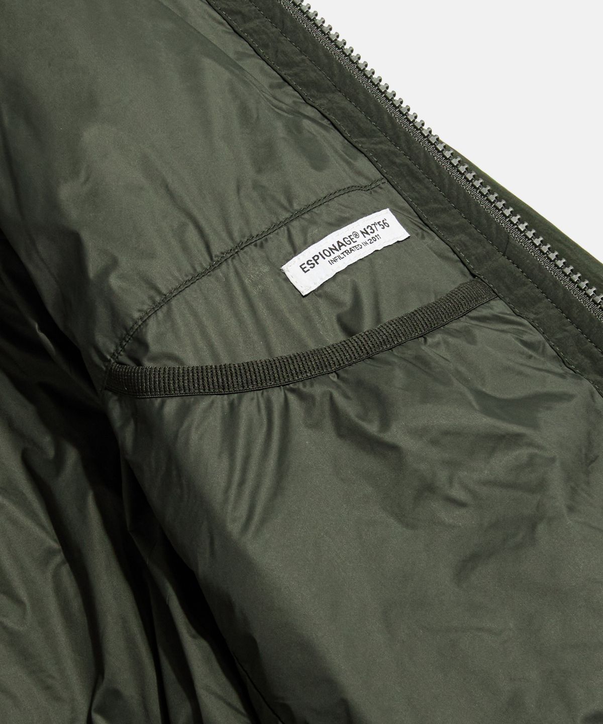 에스피오나지(ESPIONAGE) Expl. Insulated Blouson Dark Green