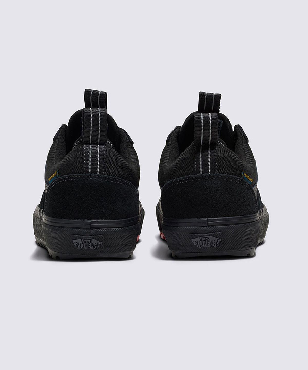 반스(VANS) MTE 올드스쿨 워터프루프 - 블랙:블랙 / VN000CVNBKA1