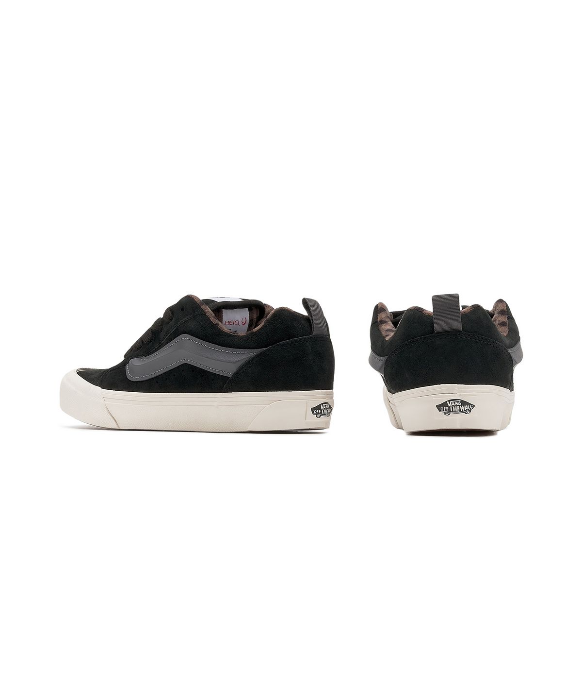 반스(VANS) 뉴스쿨 - (피그 스웨이드) 플레이드 그레이:블랙 / VN000CS02391