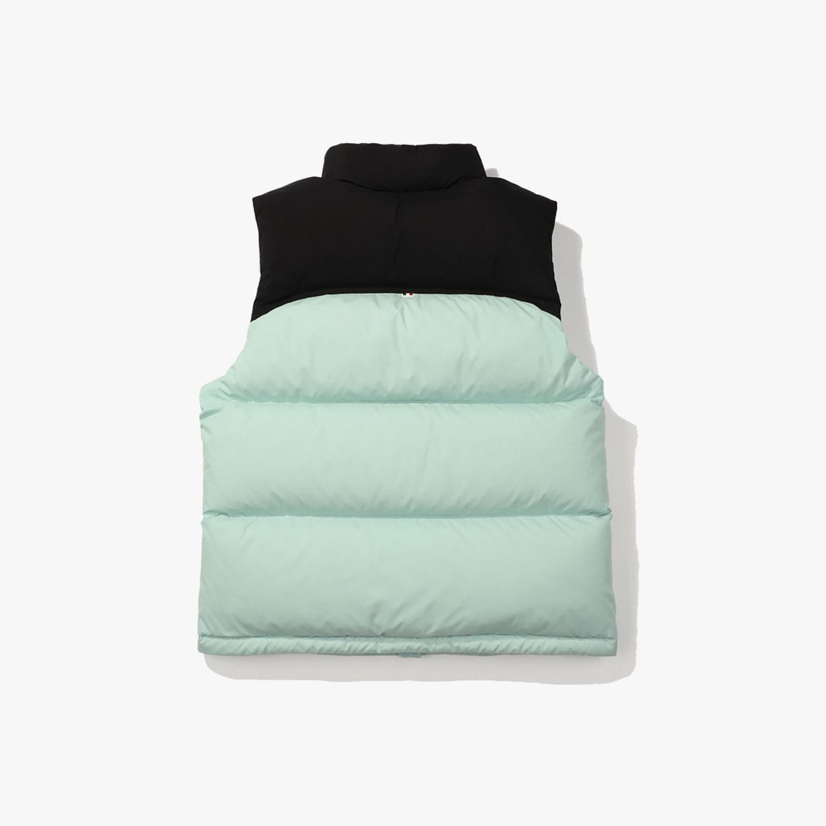 디아도라(diadora) 트렌토 덕다운 베스트 MINT