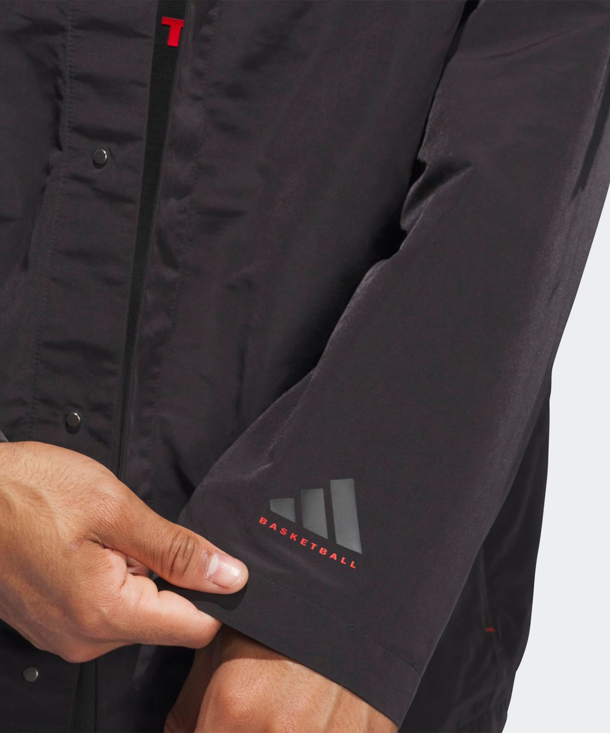 아디다스(ADIDAS) 바스켓볼 코치 자켓 - 블랙 / IW5641