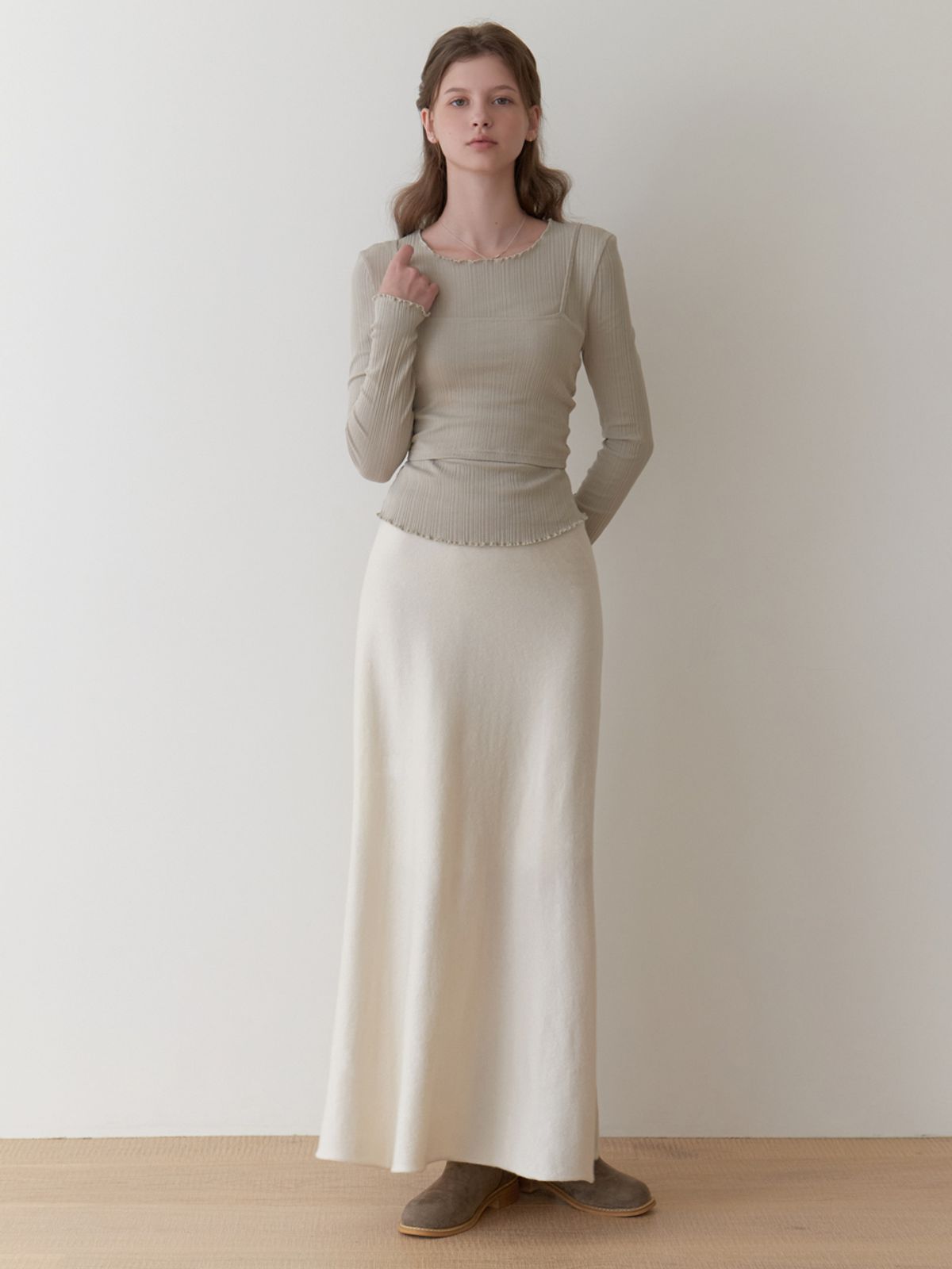 리엘(RE L) Ooze knit flare skirt (cream)