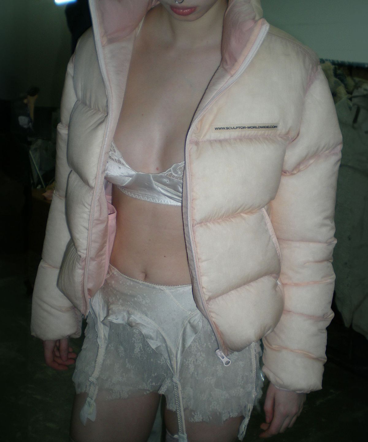 스컬프터(SCULPTOR) 104 Sheer Cropped Puffer Down Peach Pink