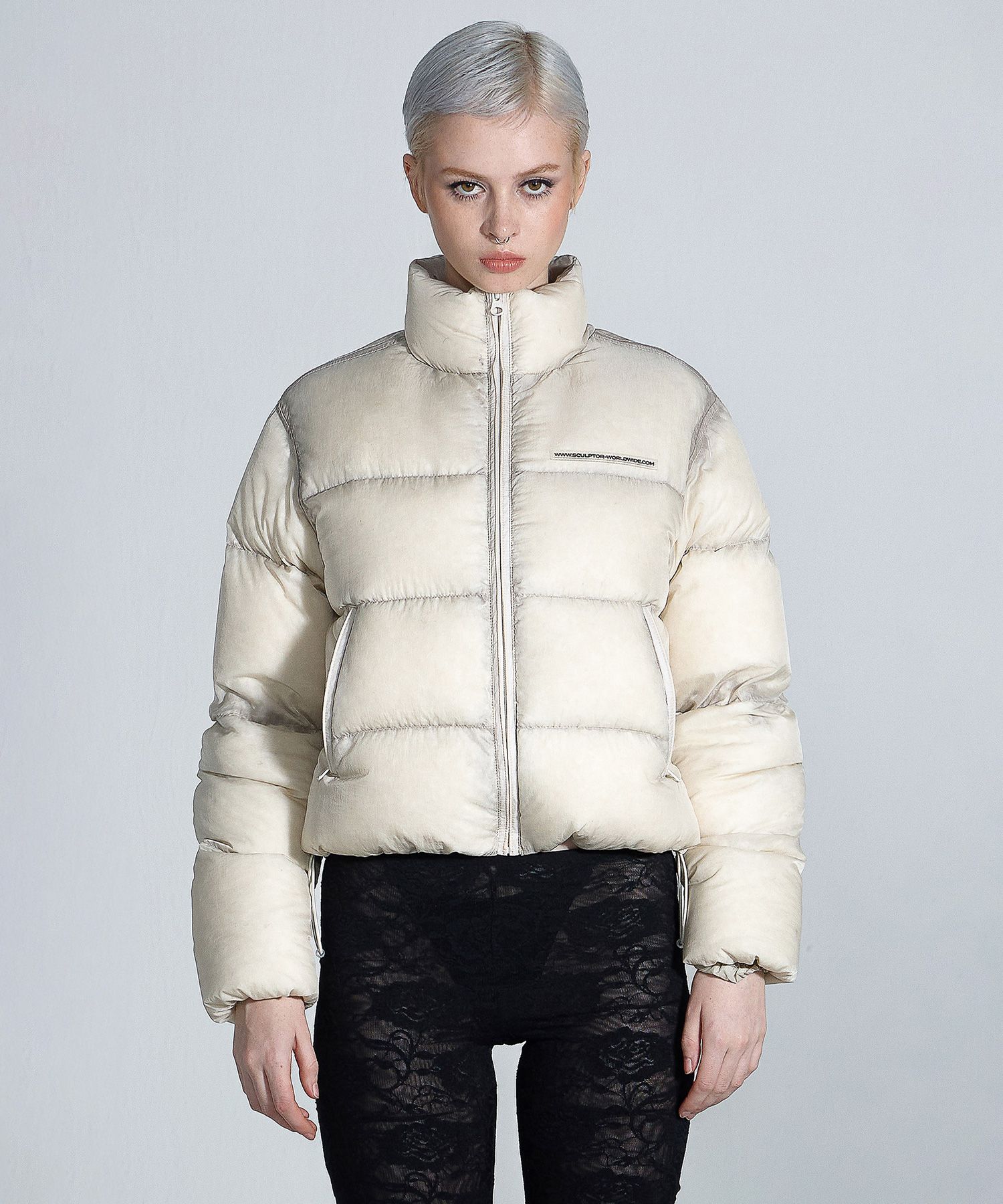 MUSINSA公式 | SCULPTOR 104 Sheer Cropped Puffer Down Raw