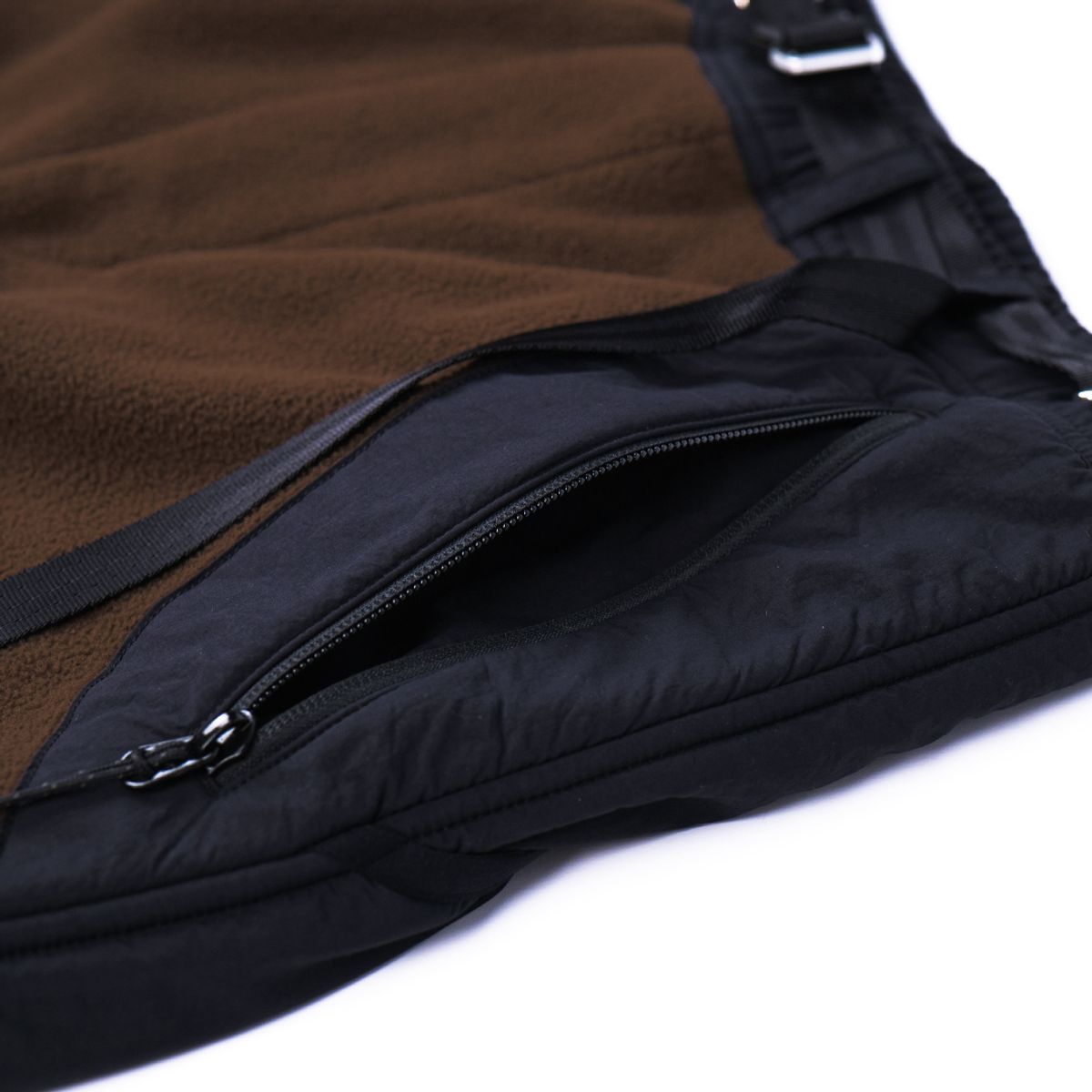 휴머러스 어카운트(HUMOROUS ACCOUNT) SHERPA FLEECE PANTS / DARK BROWN