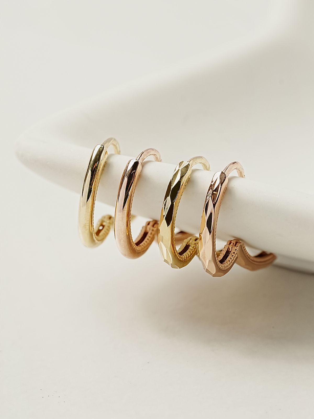 미니멀피어싱(MINIMALPIERCING) 14K 18K 오벌 원터치 링 귀걸이