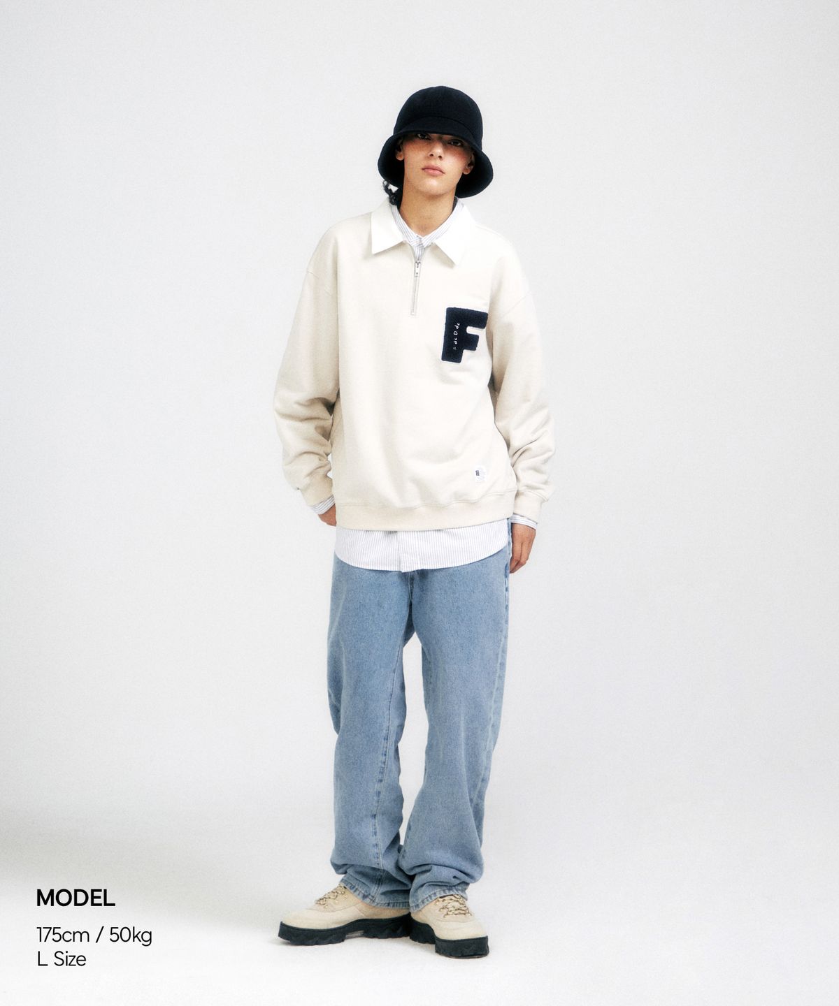 피도디도(FIDO DIDO) Boucle Logo Half Zip Sweatshirt Beige