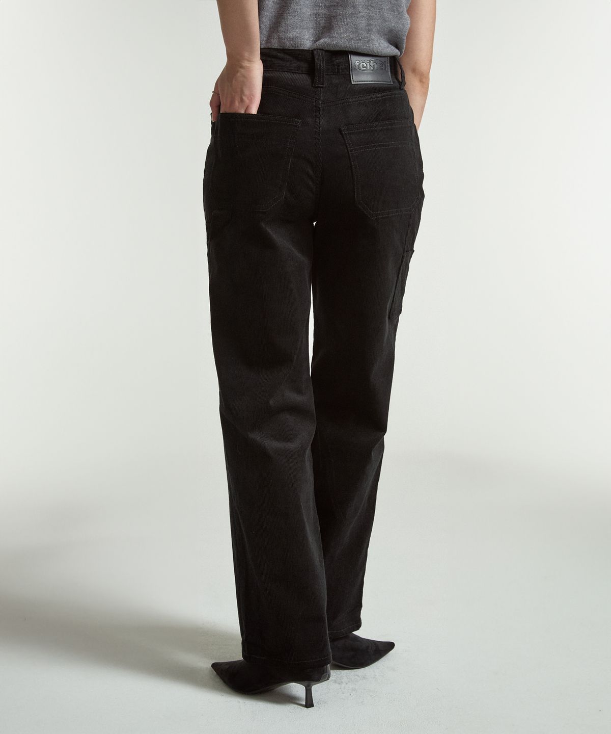 페이헤이(FEIHEI) FEI CORDUROY CARPENTER PANTS BLACK