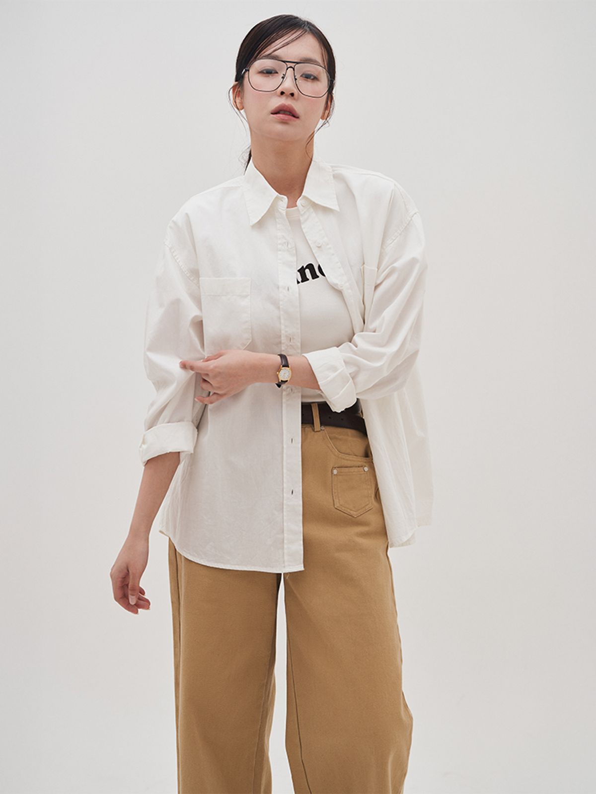 하이파이브(HYFVE) 모던 세미 아웃핏 셔츠 블라우스