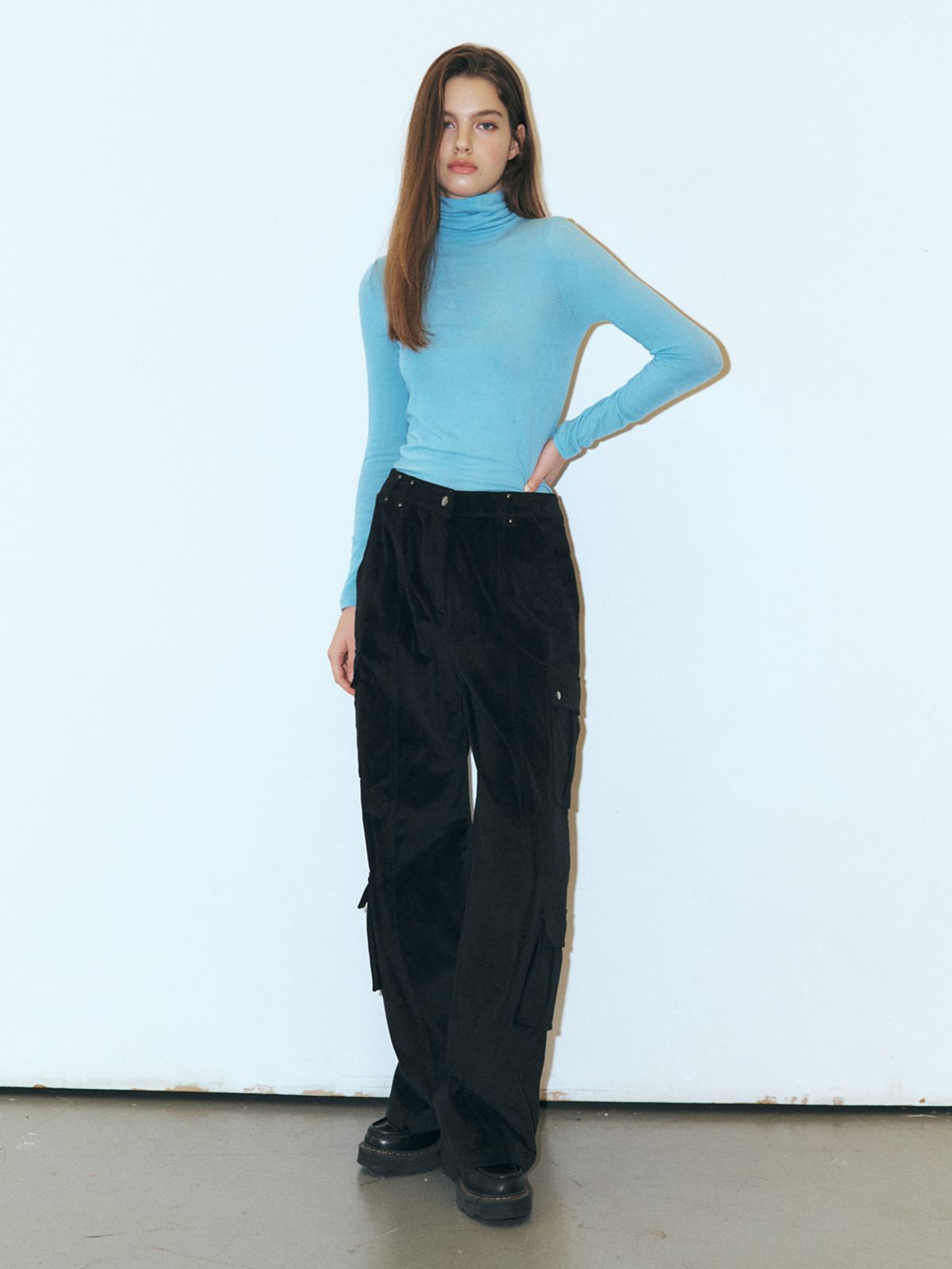 에트몽(ETMON) Layered Turtleneck T-Shirt, Sky Blue