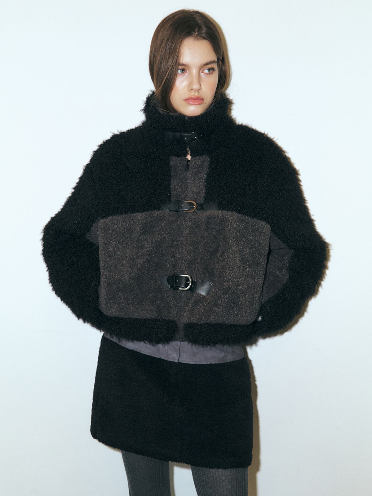 에트몽(ETMON) Mixed Shearling Mustang Coat, Black