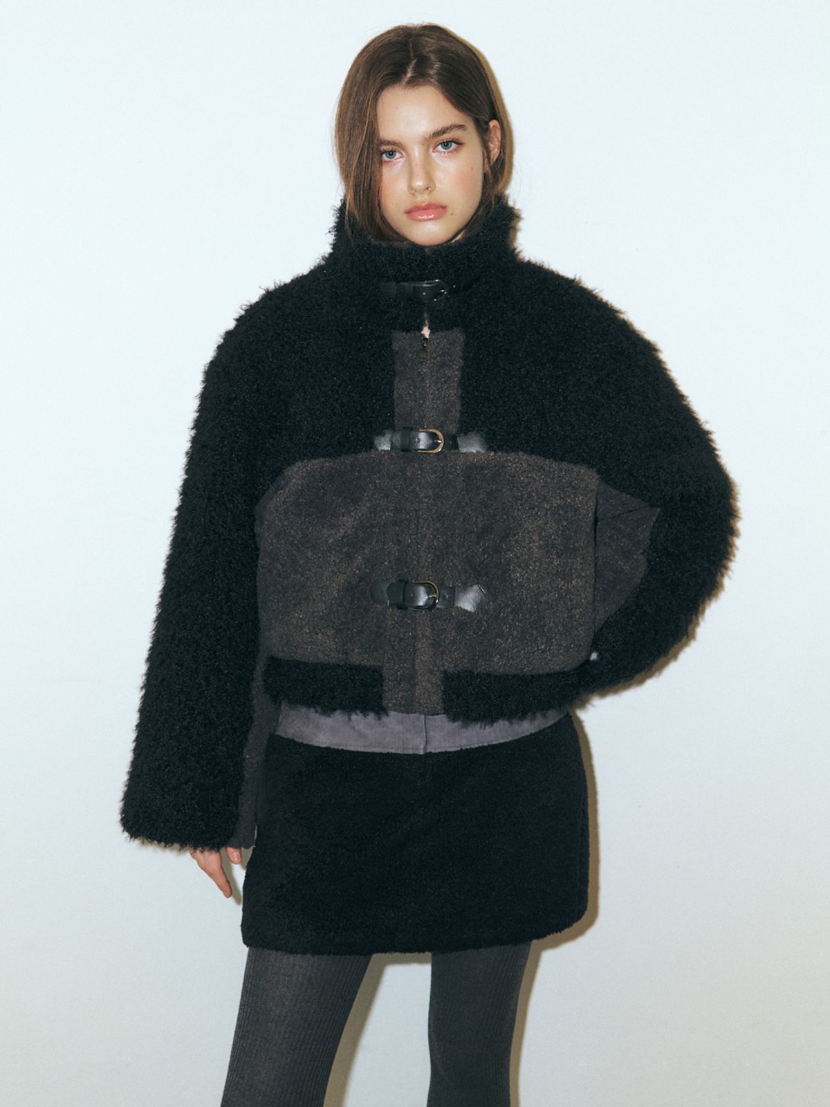 에트몽(ETMON) Mixed Shearling Mustang Coat, Black