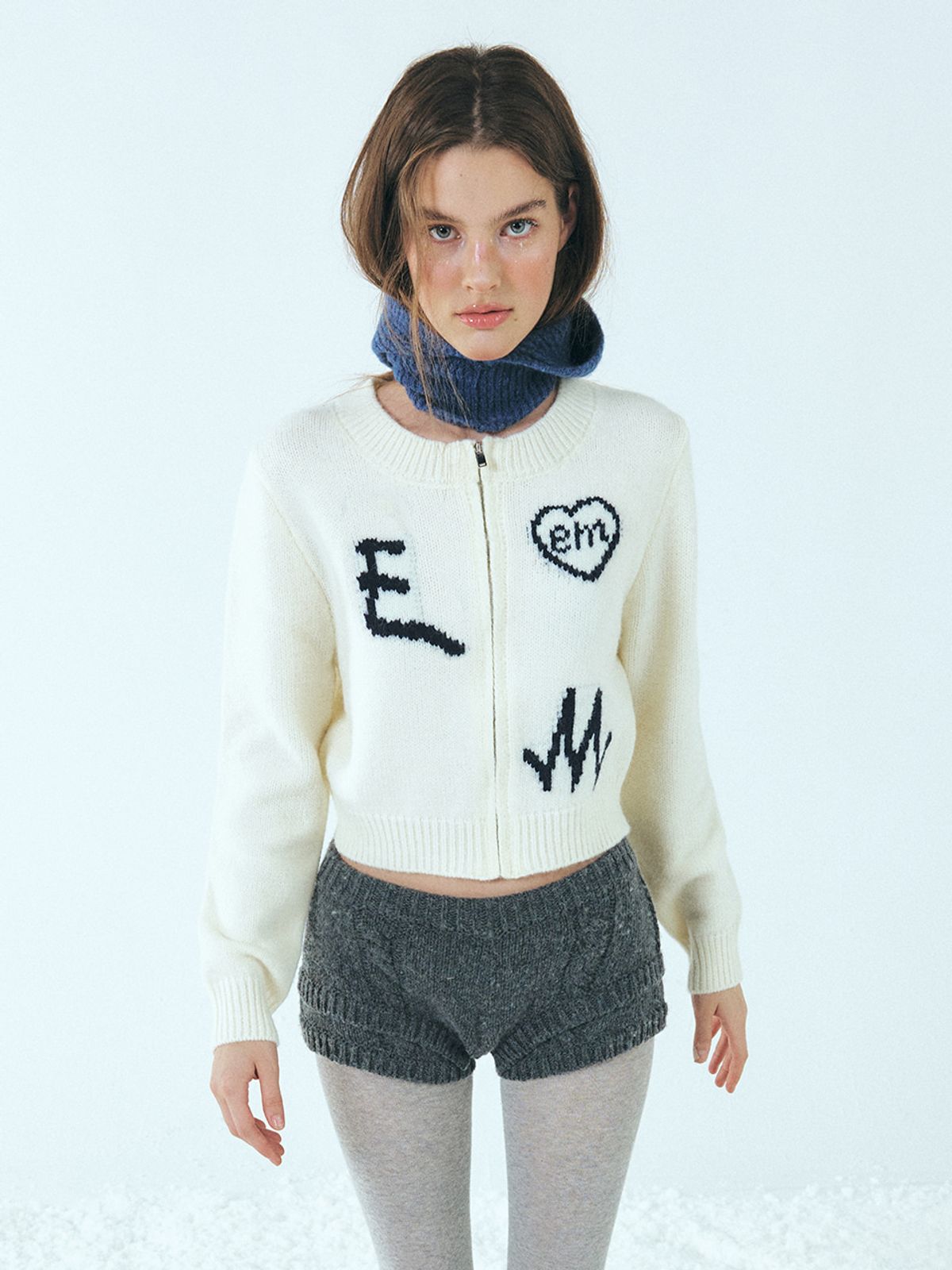 에트몽(ETMON) Lettering Zip-Up Knit Cardigan, Ivory