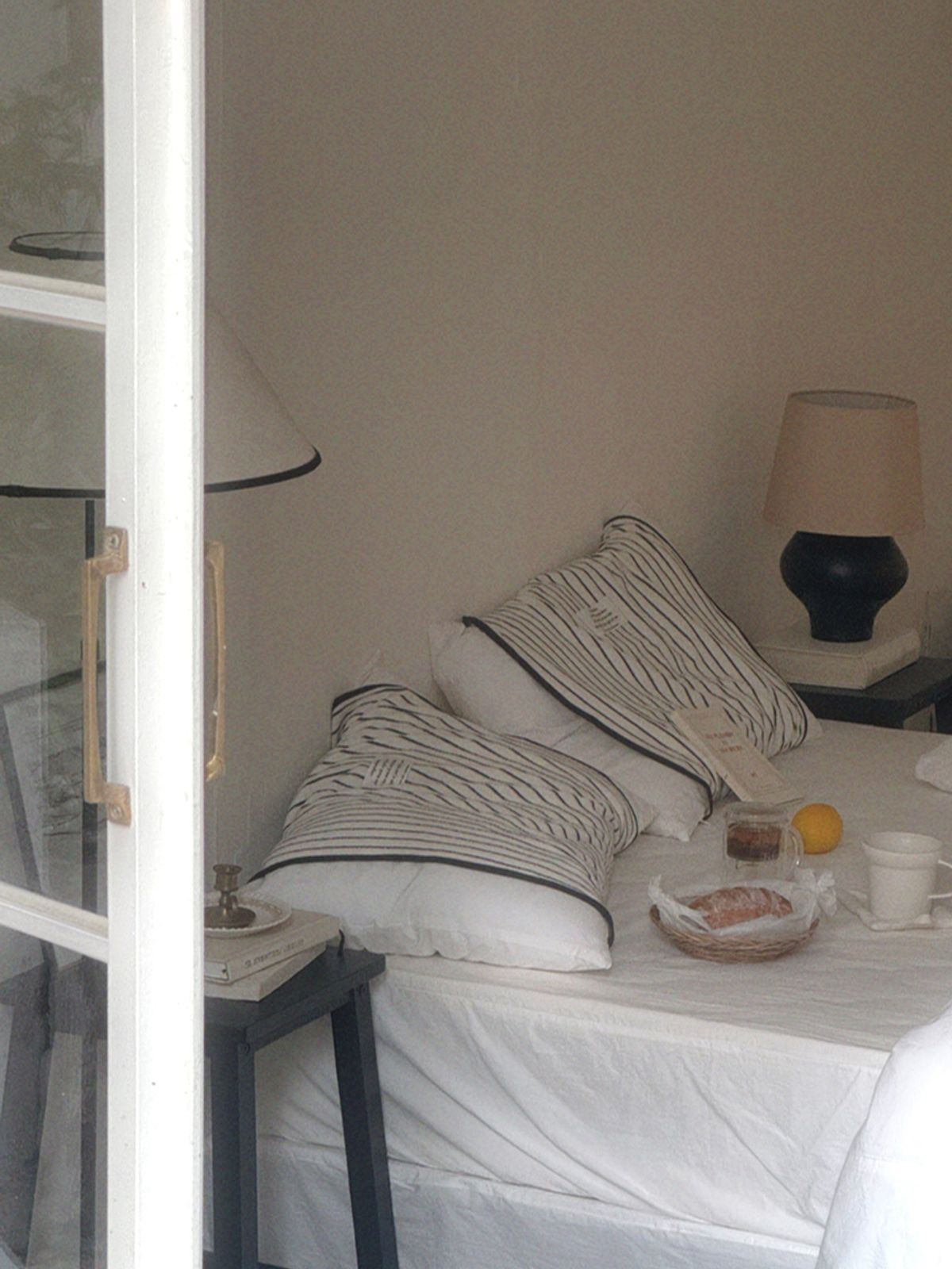 메종드룸룸(MAISON DE ROOMROOM) 테리 베개덮개커버 2colors