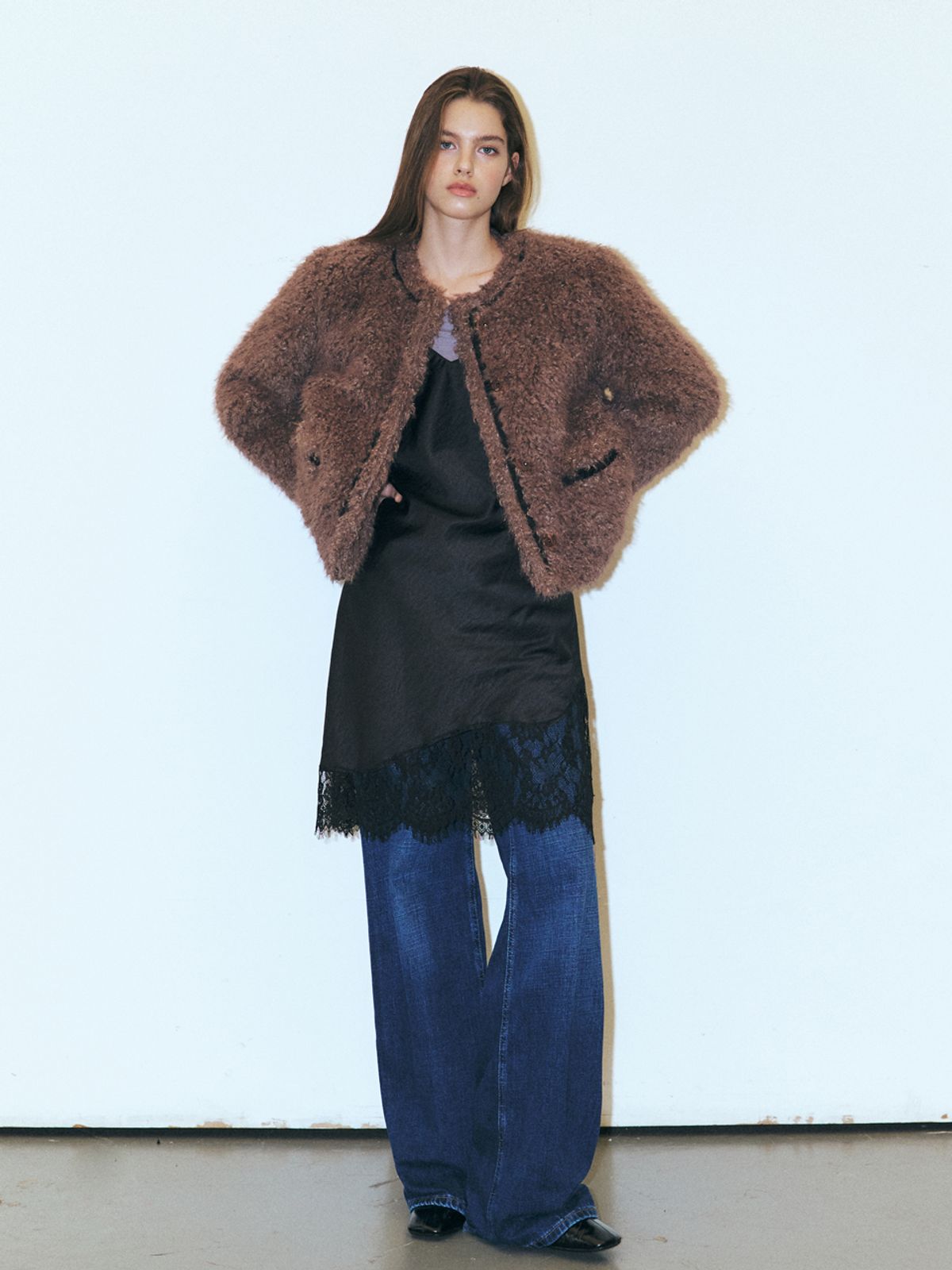 에트몽(ETMON) Trimmed Curling Fur Coat, Brown