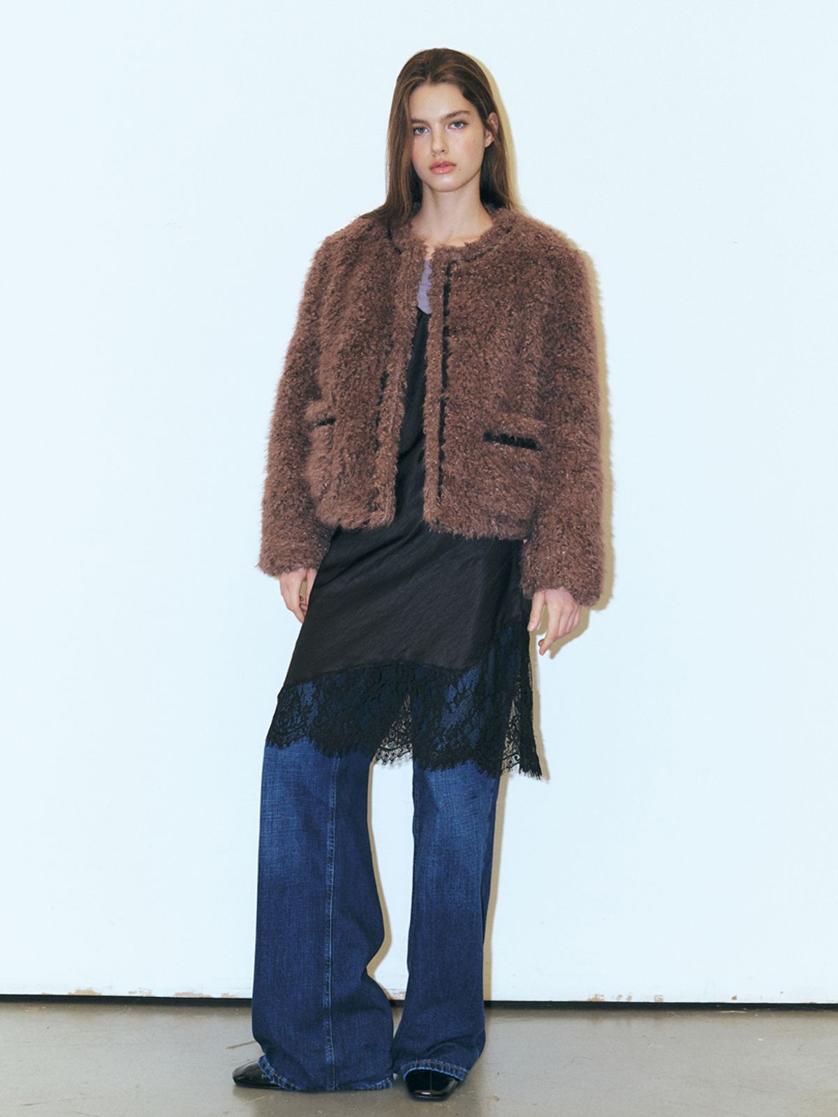 에트몽(ETMON) Trimmed Curling Fur Coat, Brown