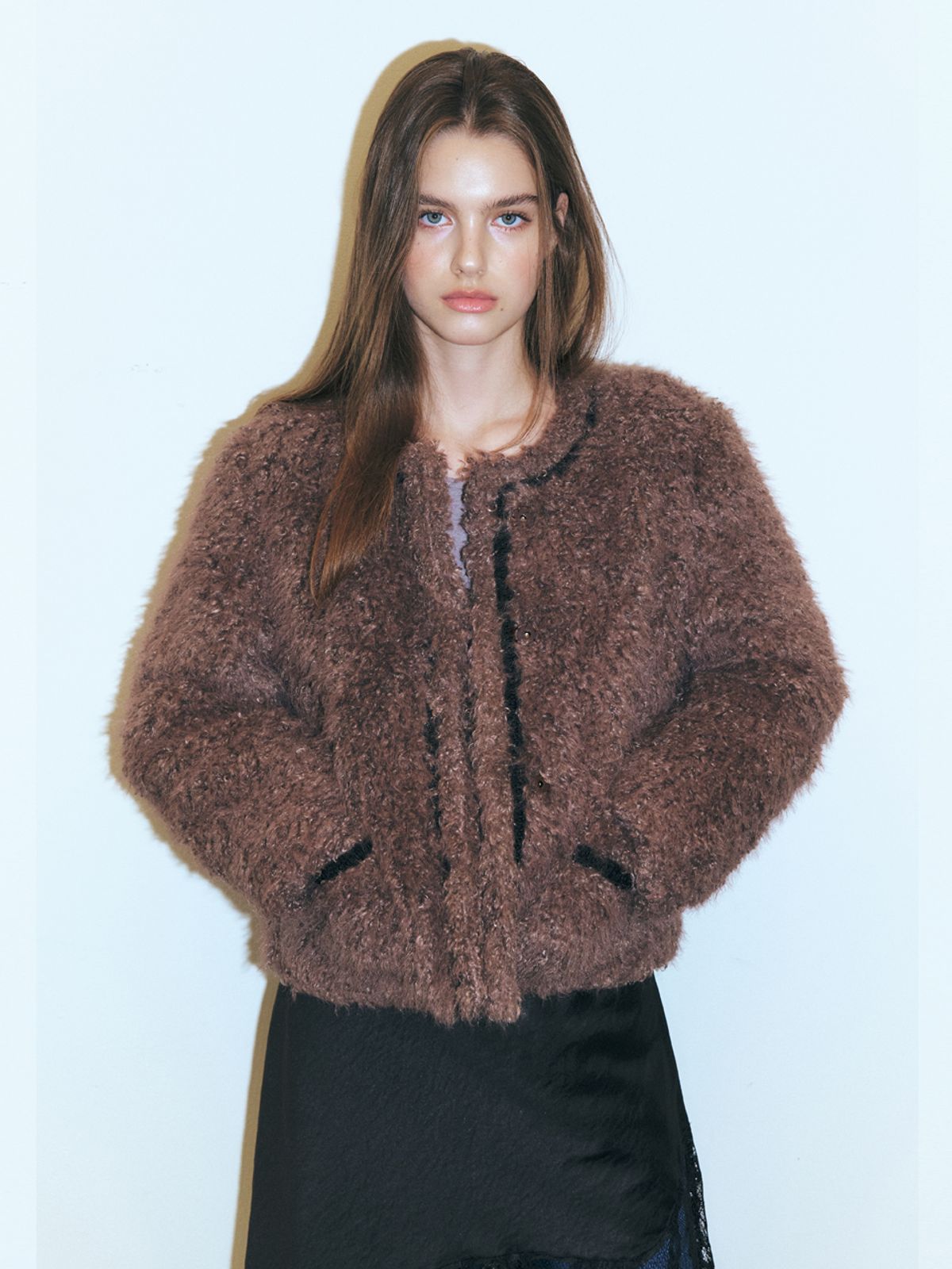 에트몽(ETMON) Trimmed Curling Fur Coat, Brown