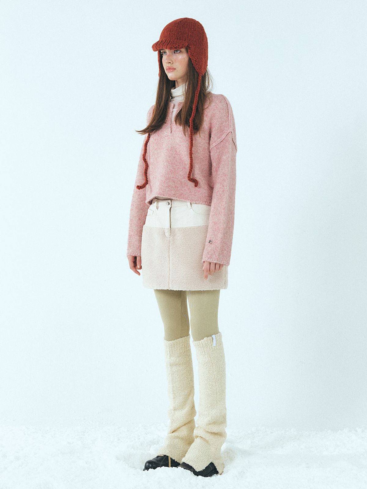 에트몽(ETMON) Neck-Slit Knit Pullover, Pink
