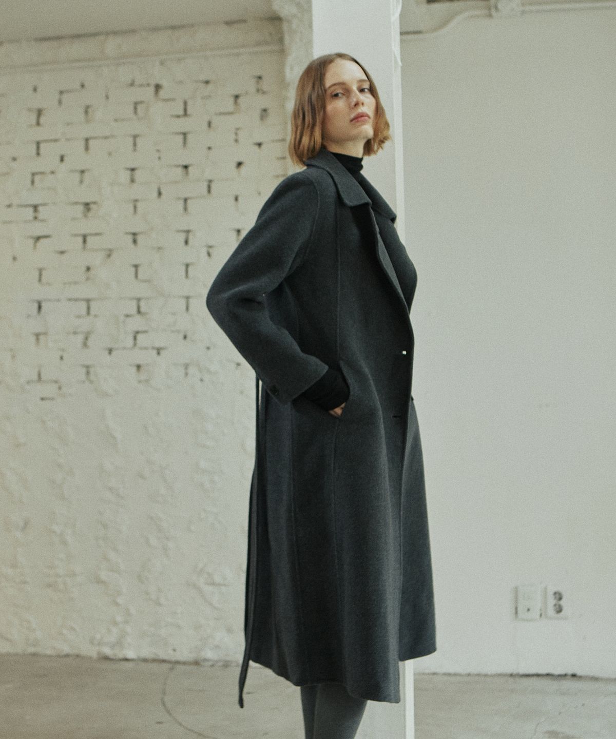 엽페(YUPPE) WAVE HANDMADE COAT_CHARCOAL