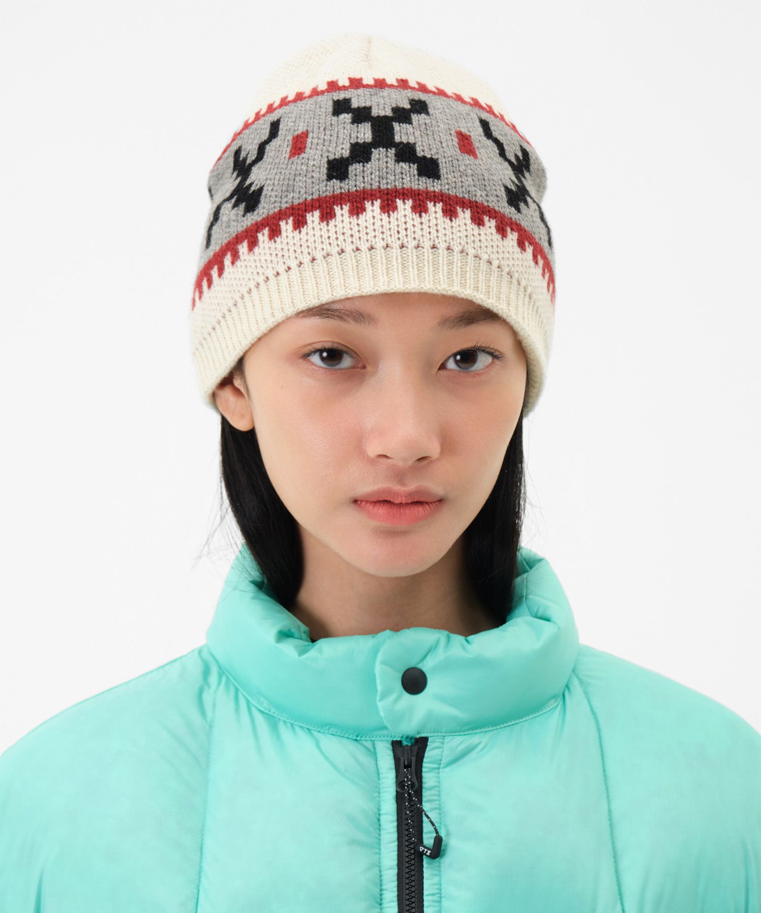 MUSINSA公式 | DIMITO CROCHET BLOCK BEANIE IVORY