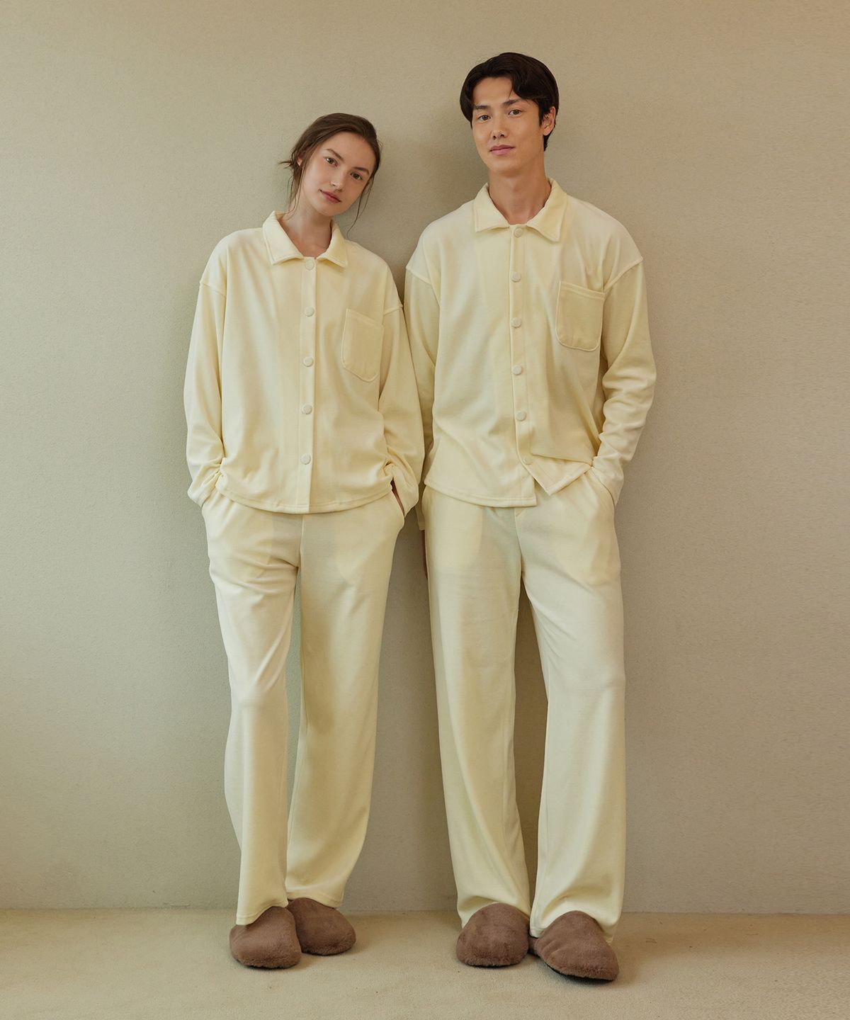 아템포(ATEMPO) VELOUR PAJAMA COUPLE SET_cream