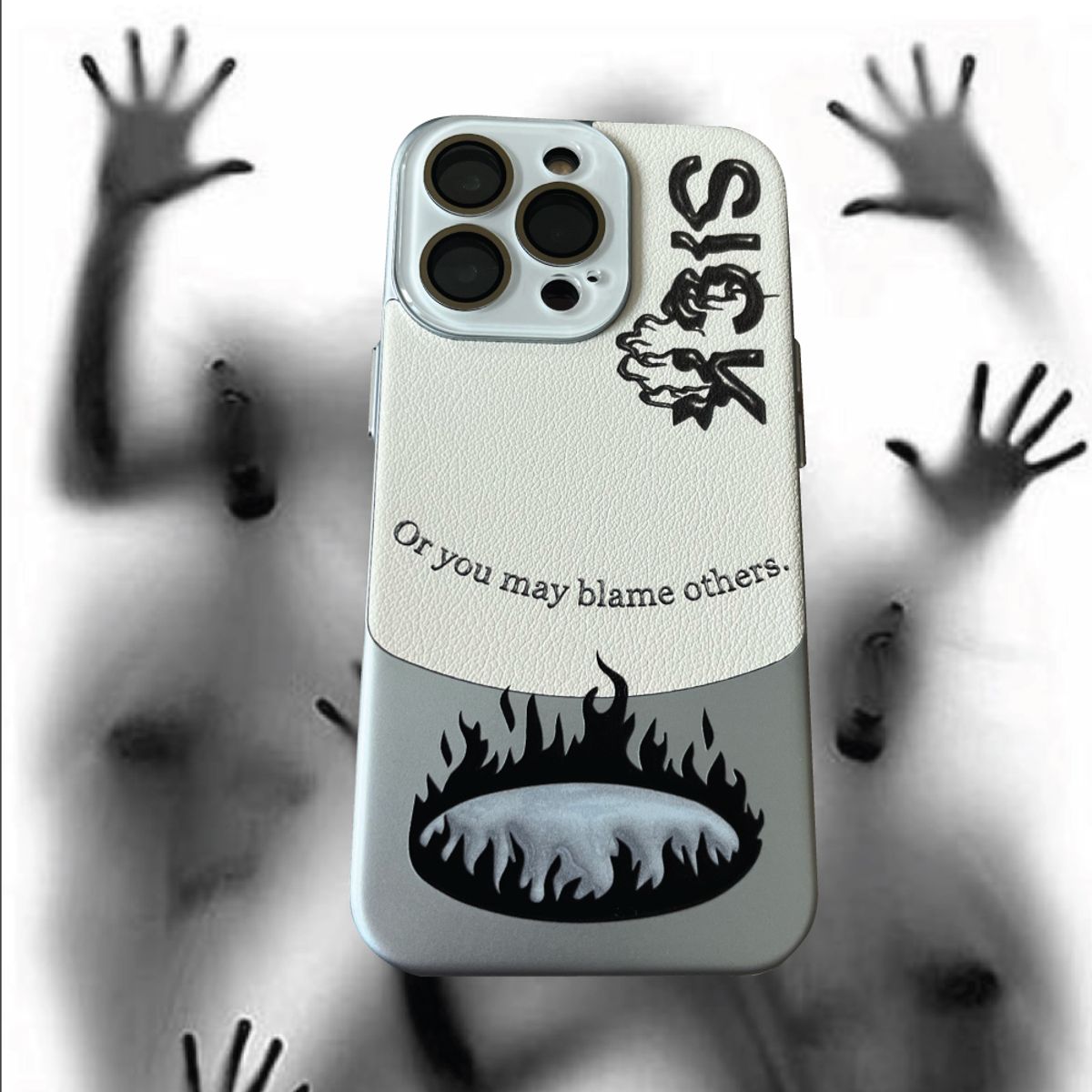 블레임 스튜디오(BLAMESTUDIO) blame sick White Leather Metal Case