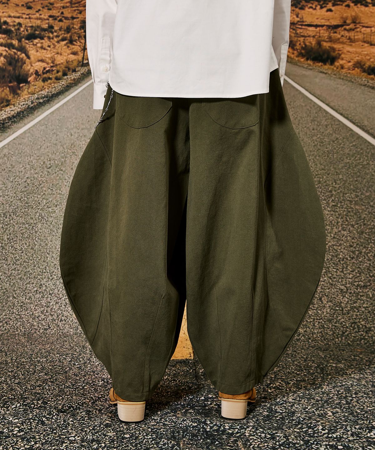 레큘리(RECULER) 와이드 벌룬 배기팬츠 Khaki
