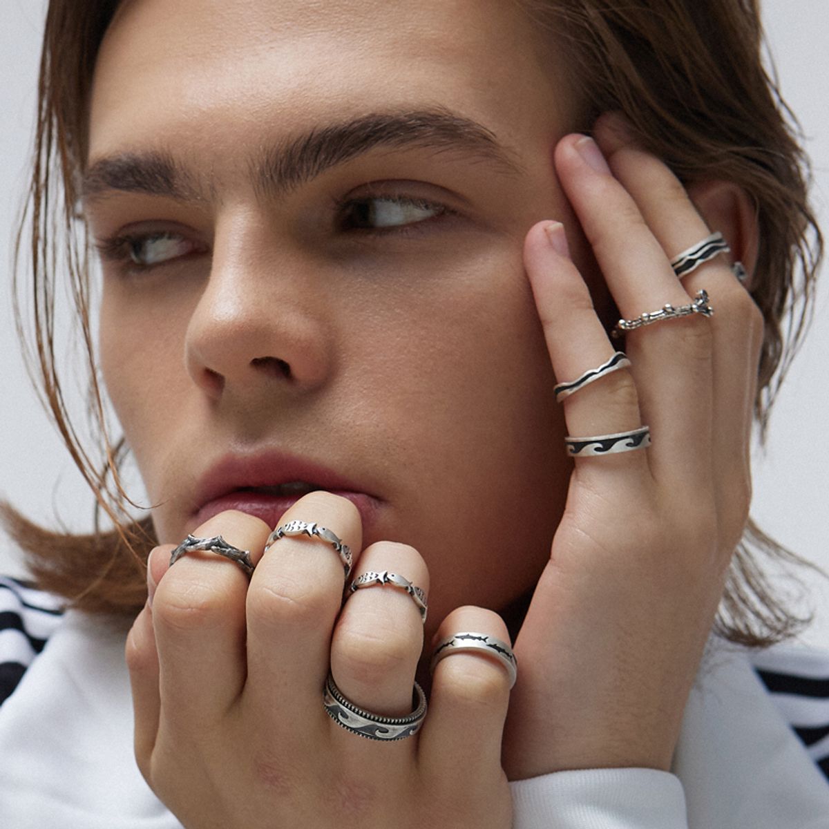 하카블랙스(HAKKABLACKS) Black Wave Ring