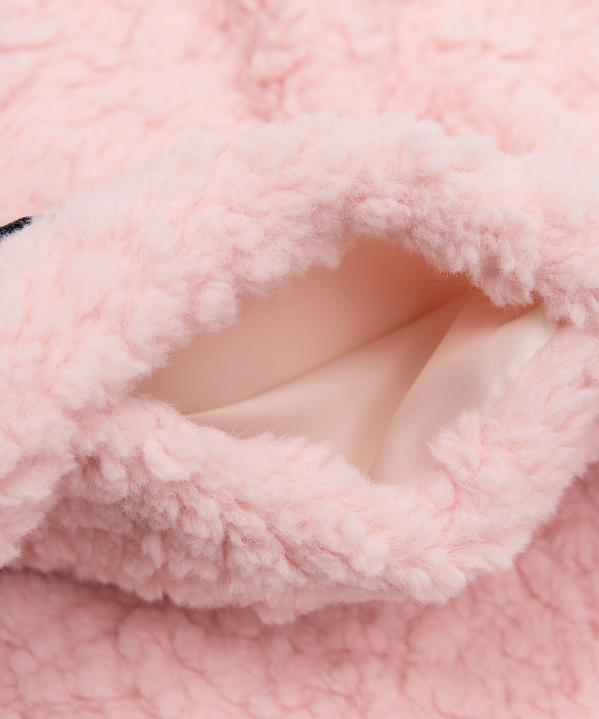 리끌로우(RECLOW) RC CLOUDY 머플러 PASTEL PINK