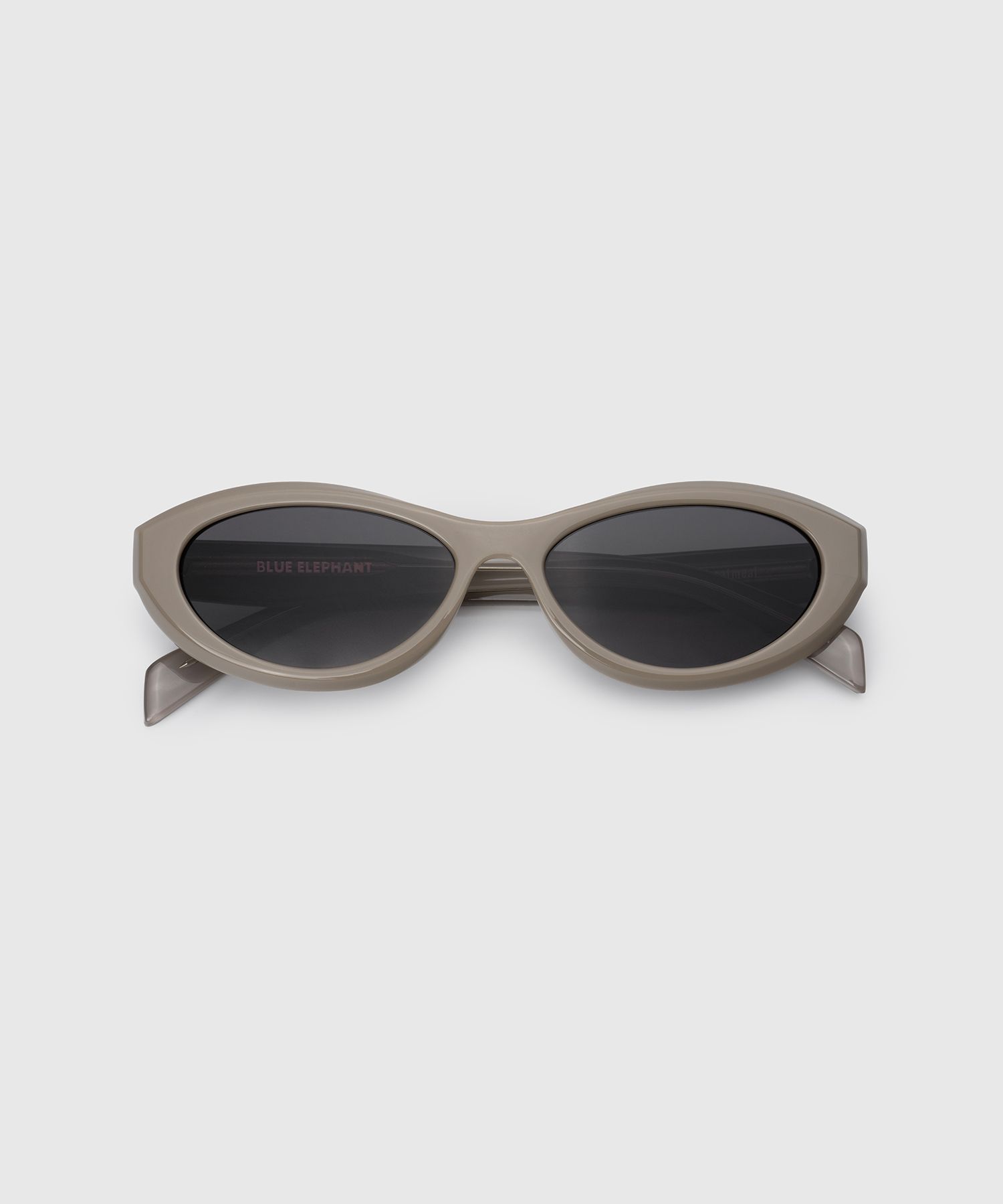 MUSINSA | BLUE ELEPHANT EVELYN oatmeal