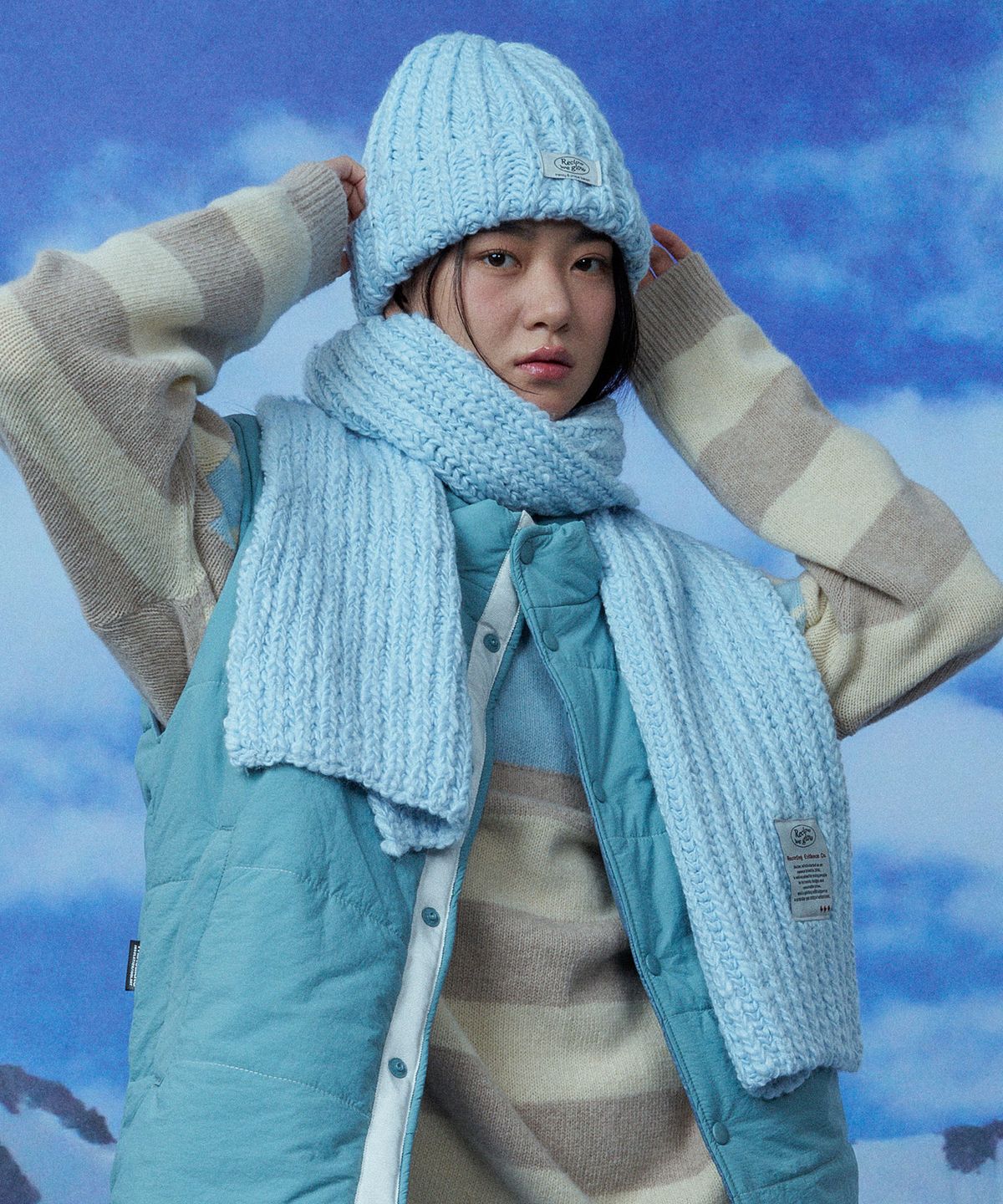 리끌로우(RECLOW) RC HALFNA MUFFLER BEANIE SET SKY BLUE