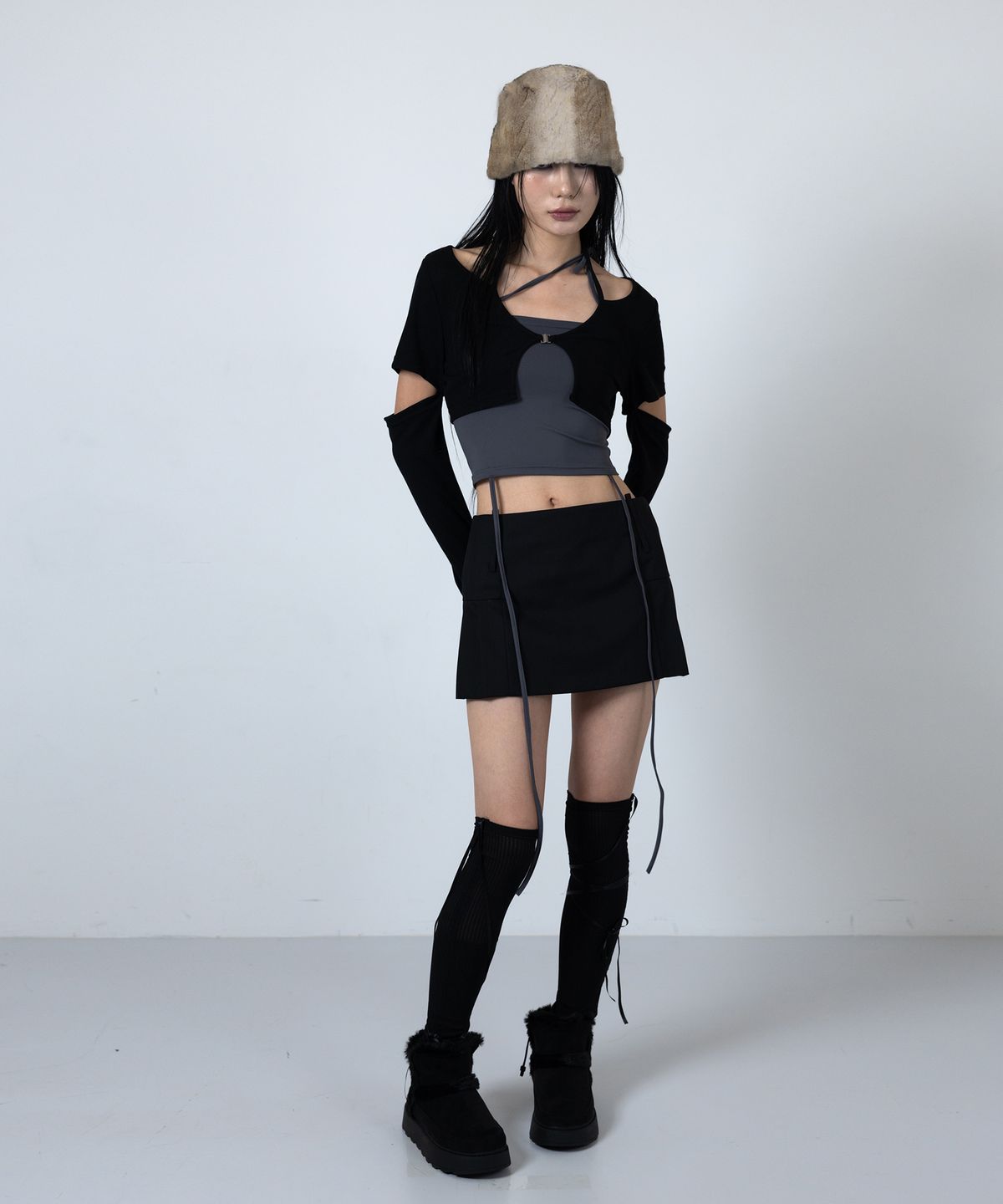 어세이(ASSAY) FLUFFY BUCKET HAT (BROWN)