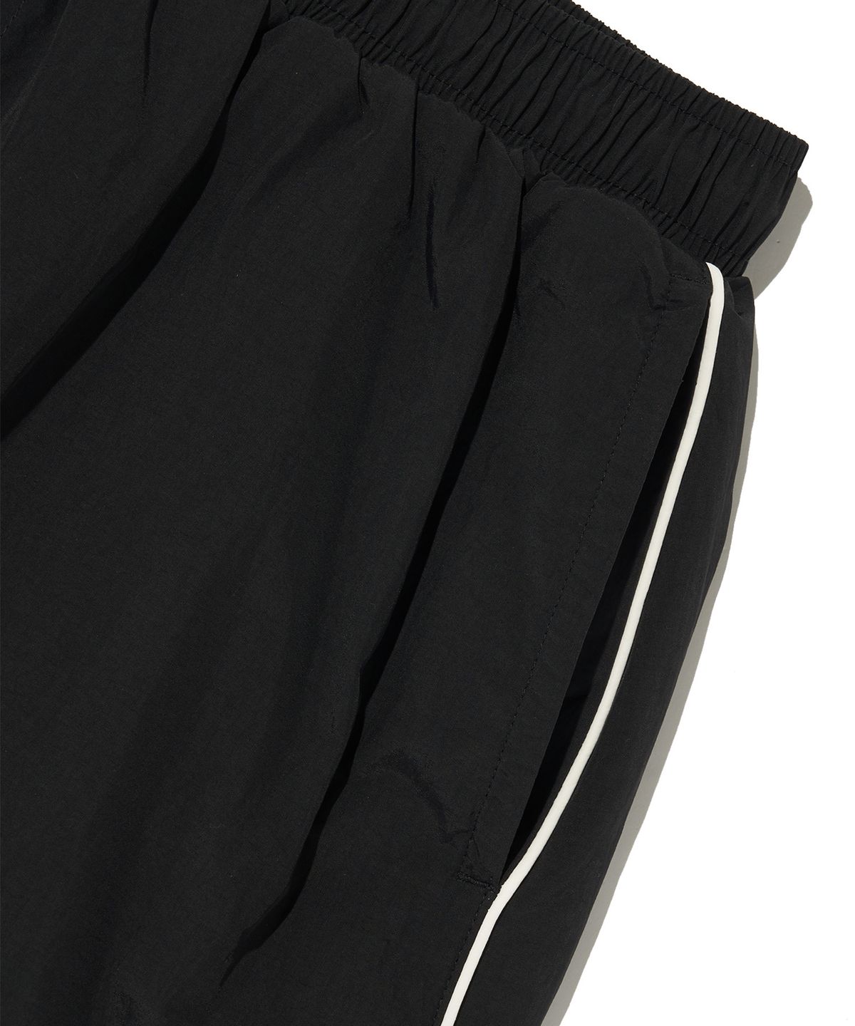 리복(REEBOK) 파라슈트 패딩 스커트 (W) - 블랙