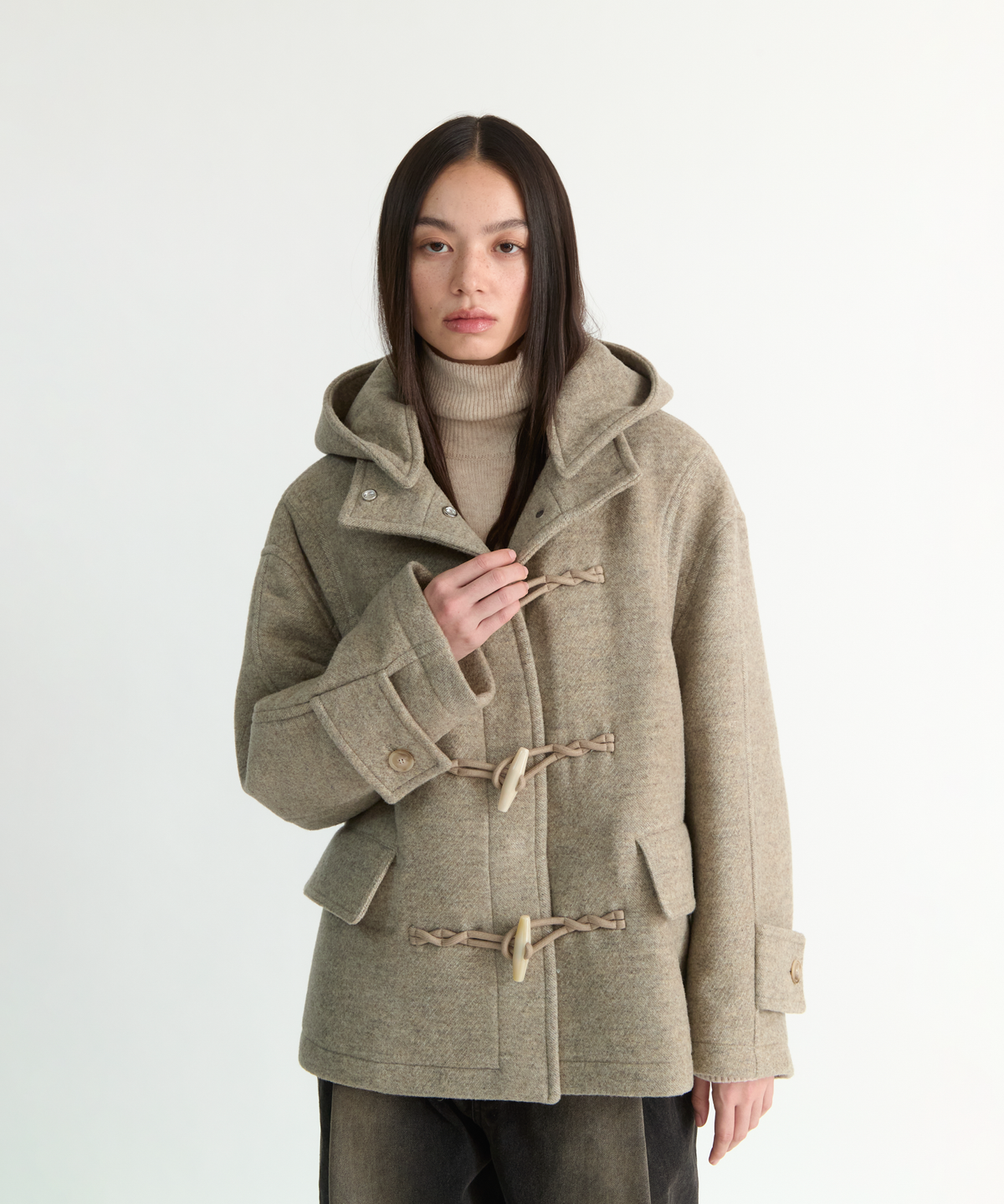 넌블랭크(NONBLANK) 우먼즈 디테처블 후드 더플 하프코트_BEIGE