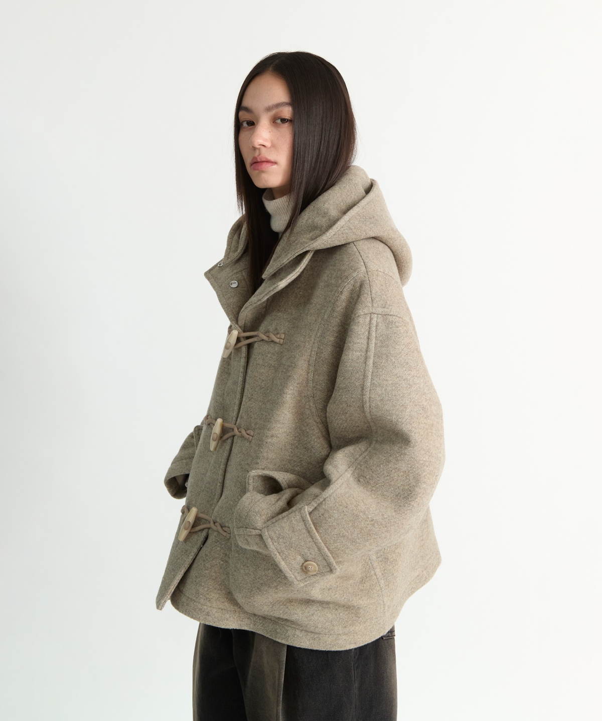 넌블랭크(NONBLANK) 우먼즈 디테처블 후드 더플 하프코트_BEIGE