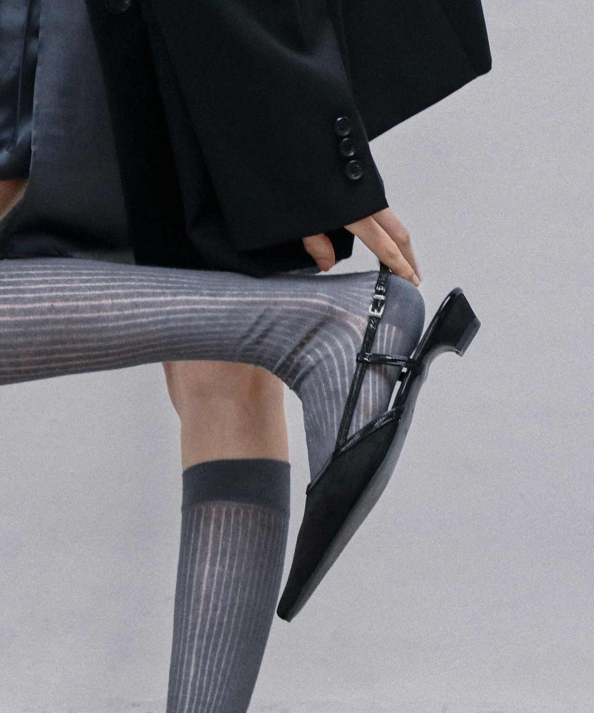 에퓨레(EPURE) SOHO Suede Slingbacks (2color)