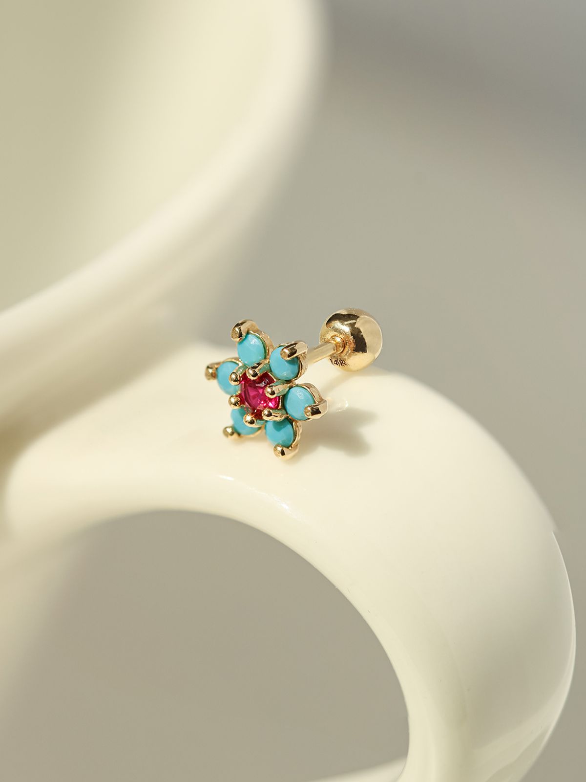 미니멀피어싱(MINIMALPIERCING) 14K 터키석 큐빅 플라워 피어싱 귀걸이