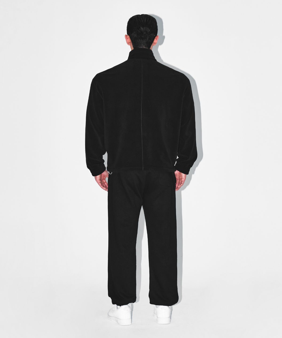본투윈(BORN TO WIN) CHROME B JOGGER PANTS [BLACK]