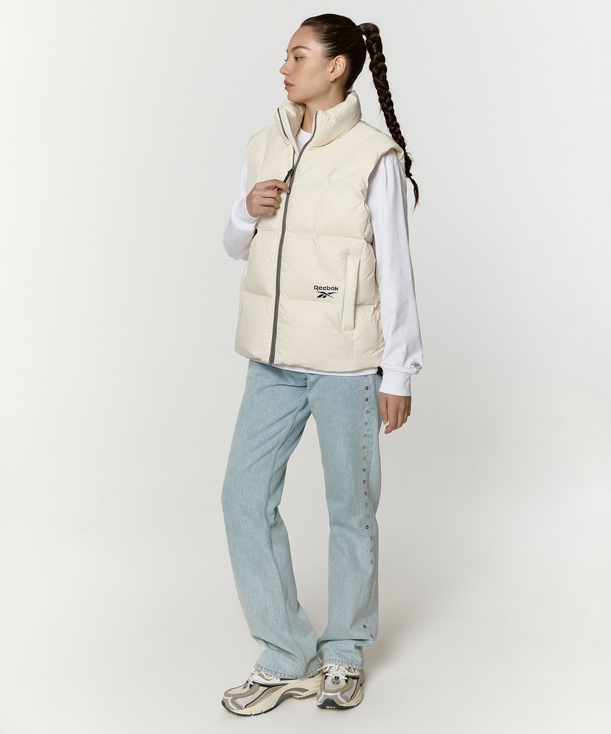 리복(REEBOK) 펌프 패리스 다운 베스트 - 아이보리