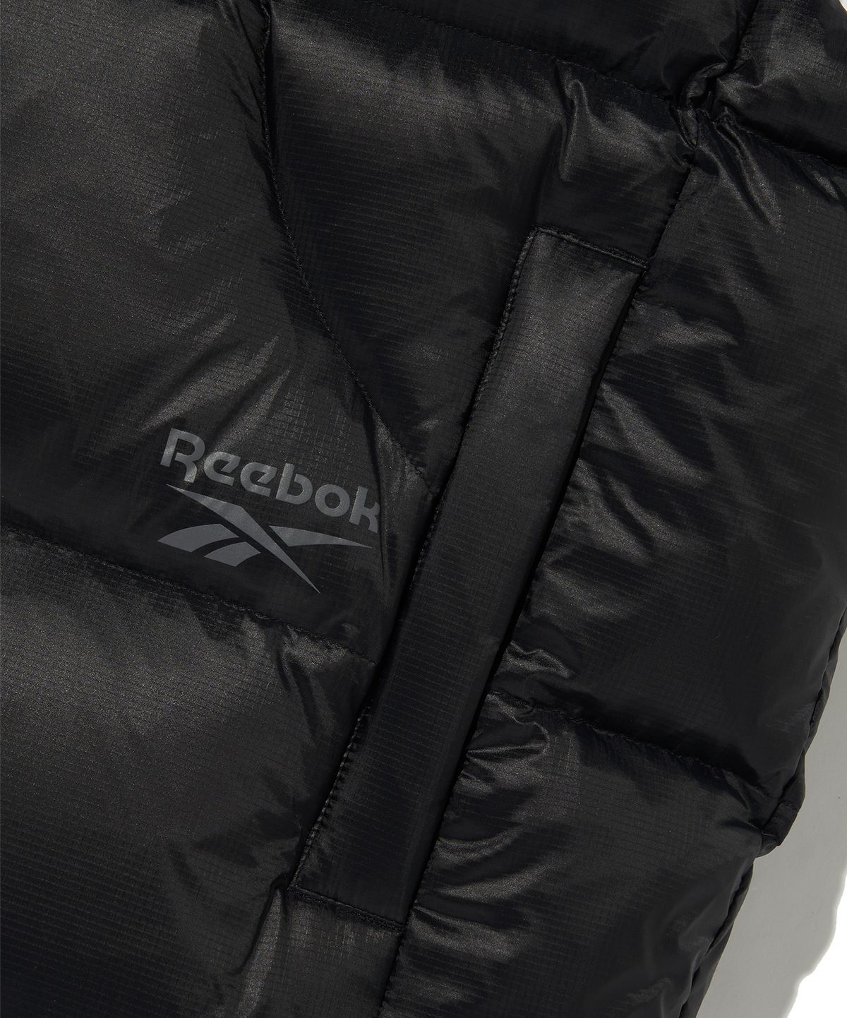 리복(REEBOK) 펌프 패리스 다운 베스트 - 블랙