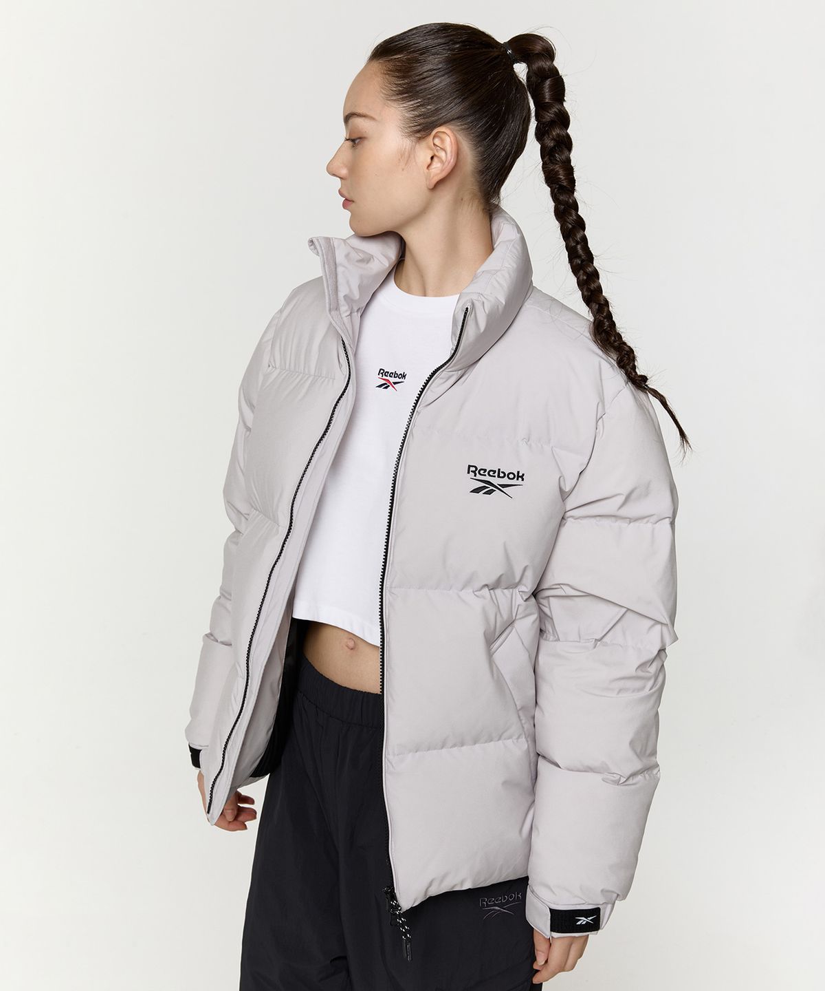리복(REEBOK) 액티브 숏 다운 자켓 - 그레이