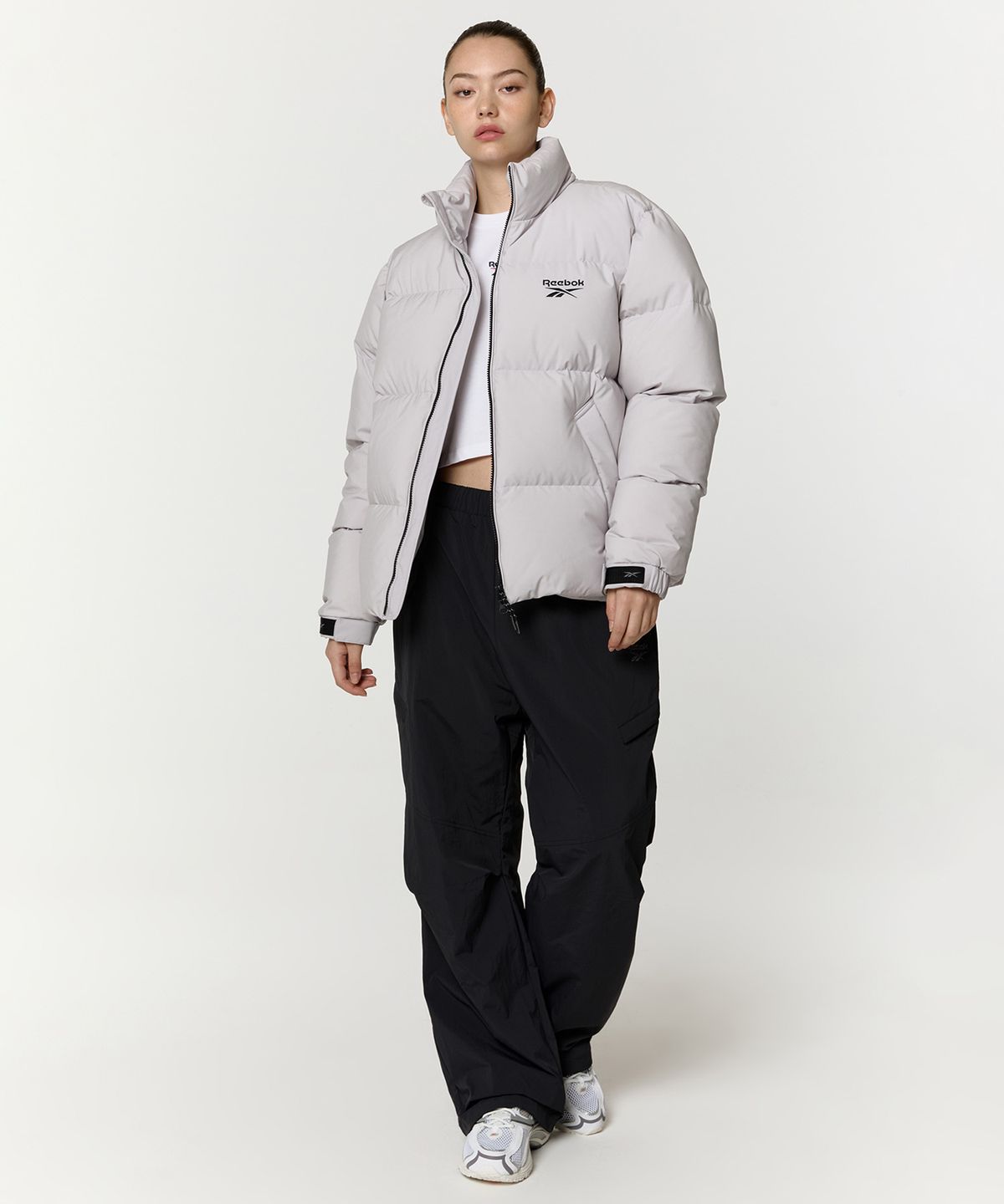 리복(REEBOK) 액티브 숏 다운 자켓 - 그레이