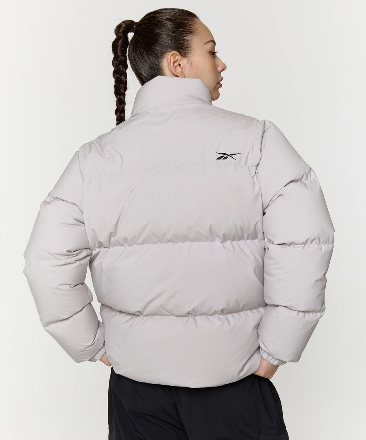 리복(REEBOK) 액티브 숏 다운 자켓 - 그레이