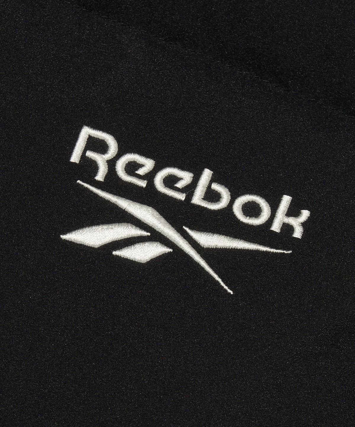 리복(REEBOK) 액티브 숏 다운 자켓 - 블랙
