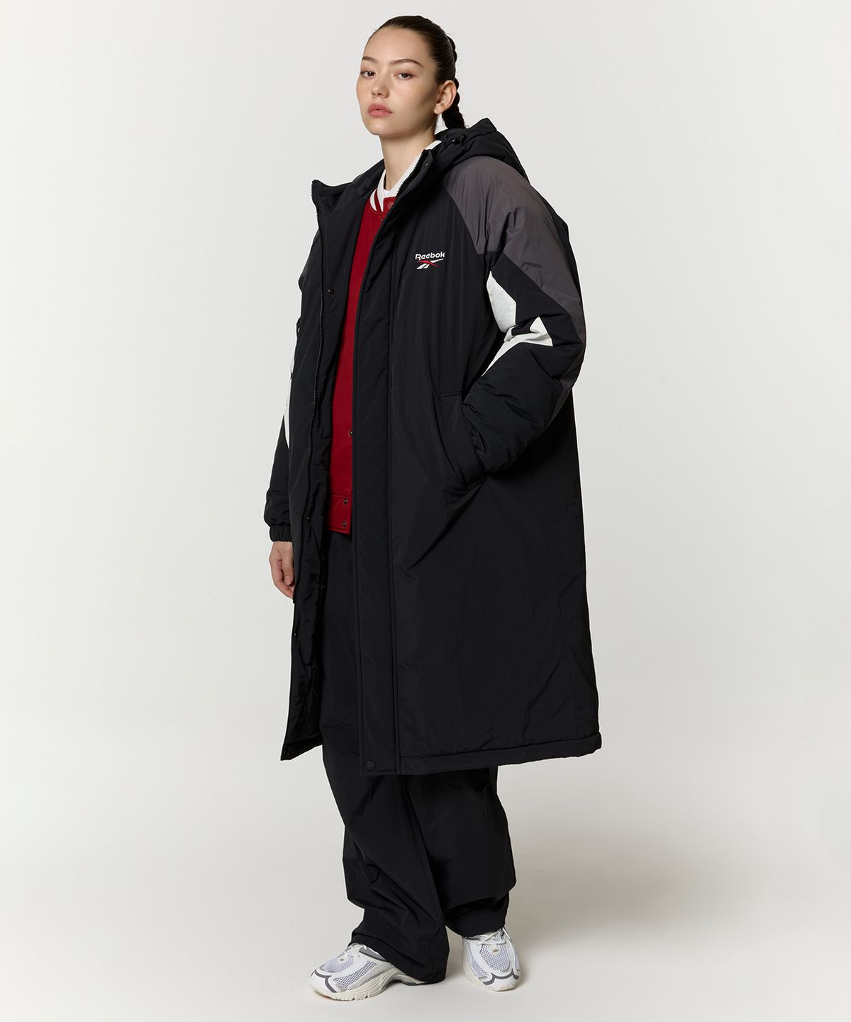 리복(REEBOK) 벡터 벤치 코트 - 블랙