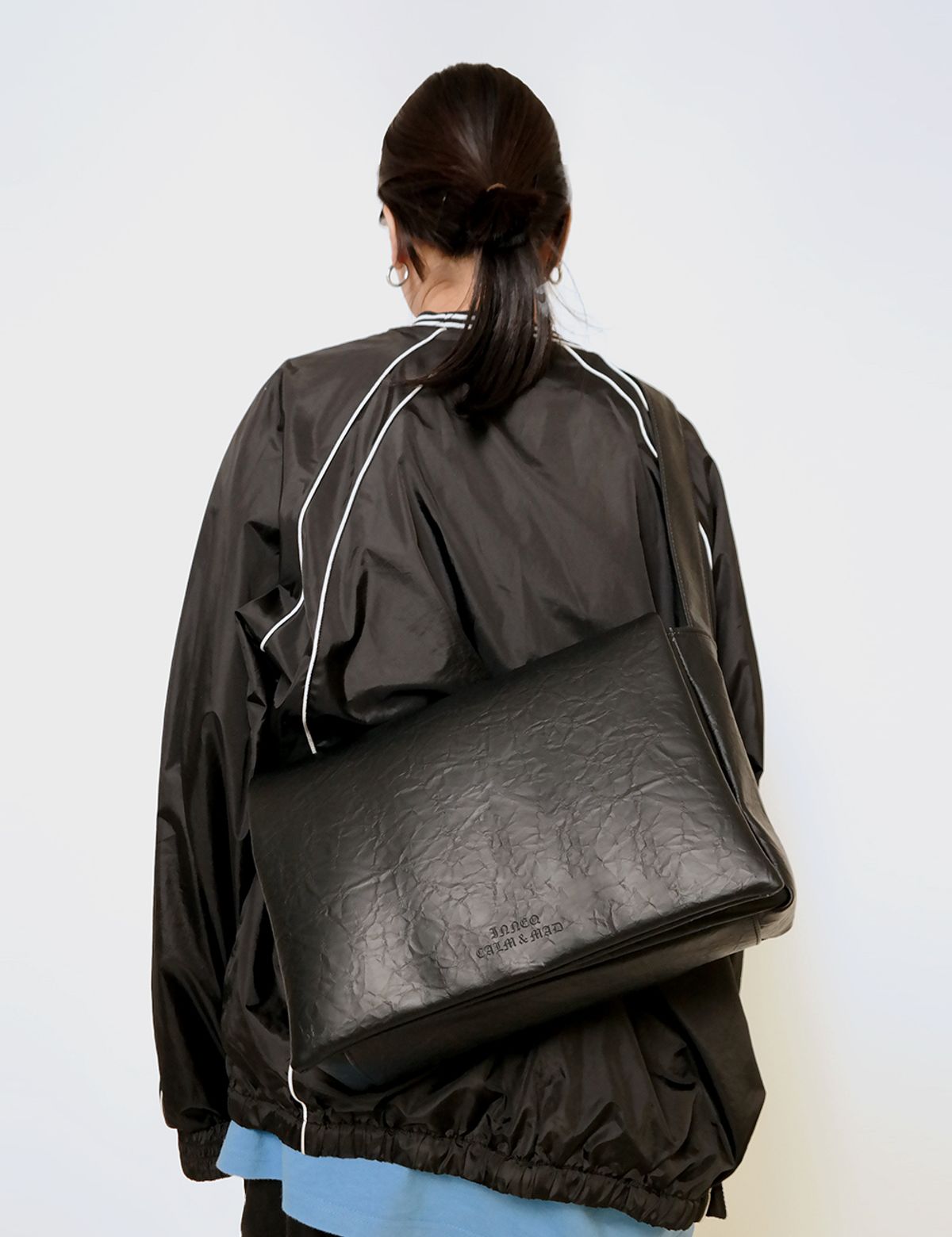 이네크(INNEQ) Calm&Mad matt black