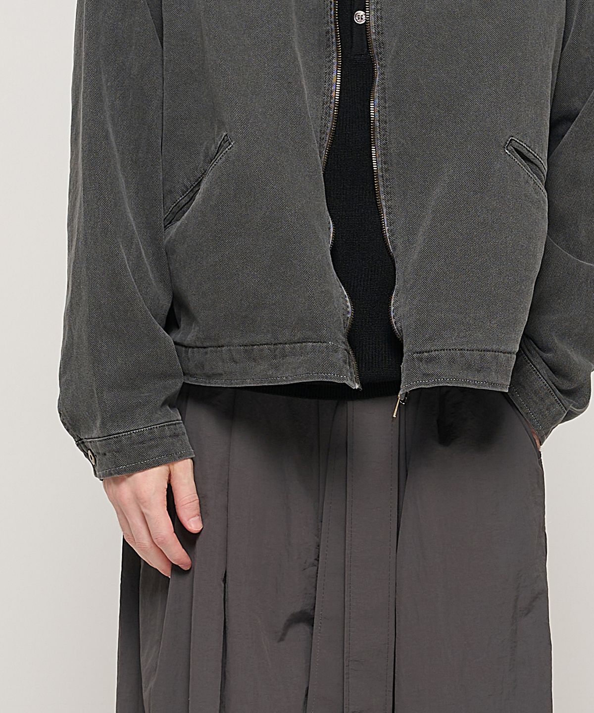 카고브로스(CARGOBROS) 빈티지 피그먼트 워크 트러커 자켓 (블랙)