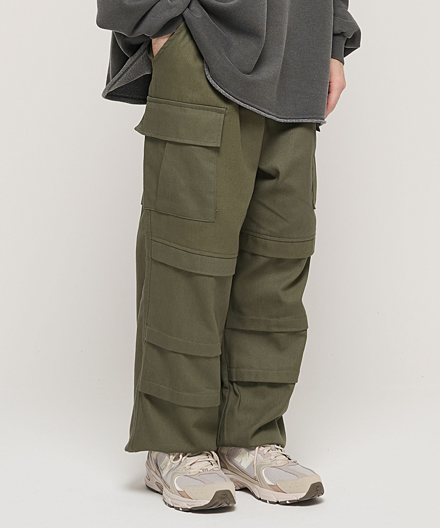 【NONCODE】Moko String Cargo Pants No Boundaries Cargo Parachute Pants, 29” Inseam Medium (8-10