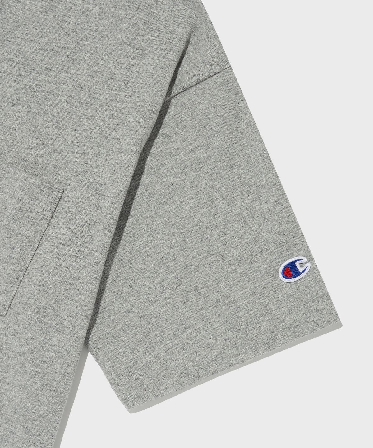 챔피온(CHAMPION) 베이직 포켓 반팔 티셔츠 Normal Grey